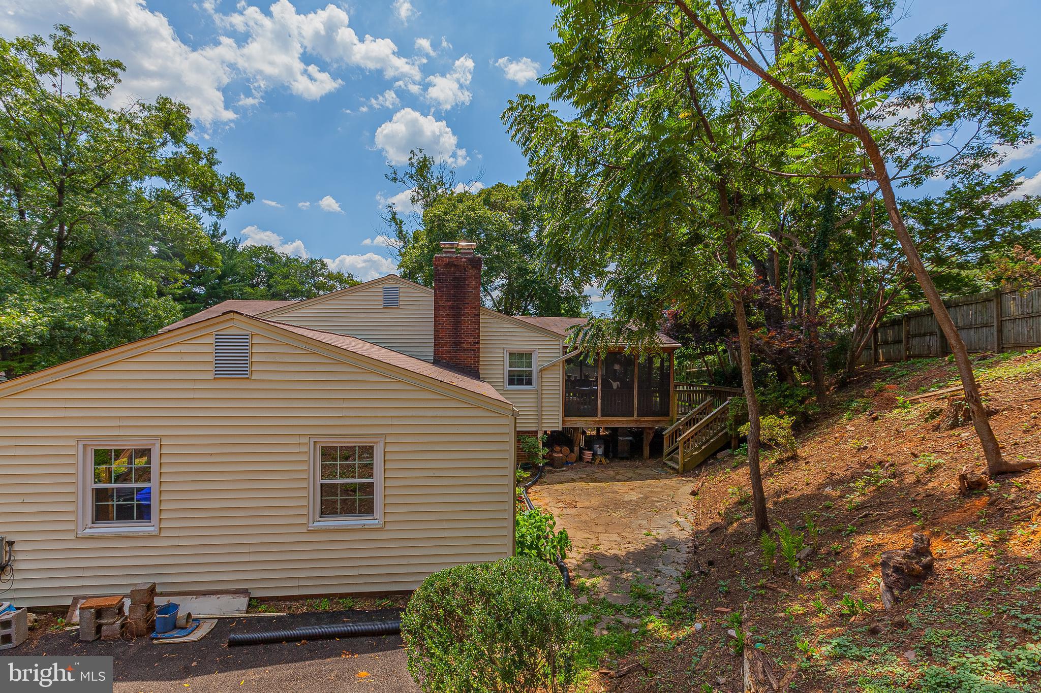 PT OLNEY OUT RES 2 - Residential