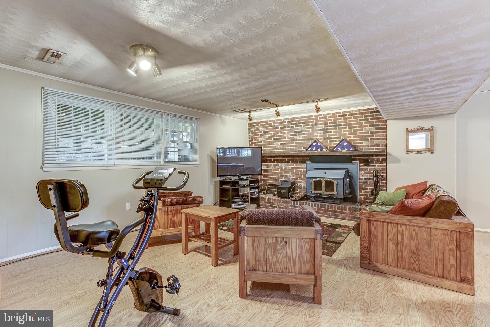 PT OLNEY OUT RES 2 - Residential