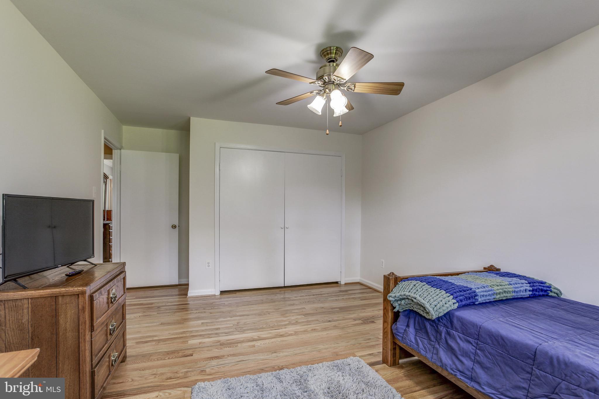 PT OLNEY OUT RES 2 - Residential