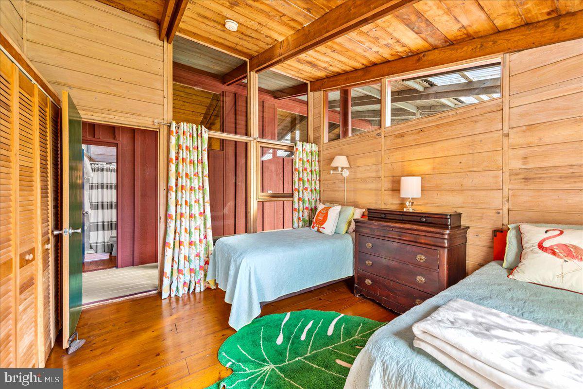 NORTH SHORES - Residential