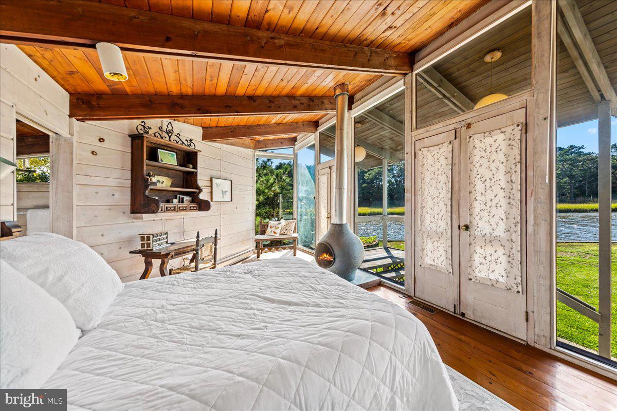 NORTH SHORES - Residential