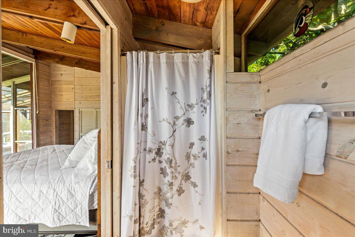 NORTH SHORES - Residential