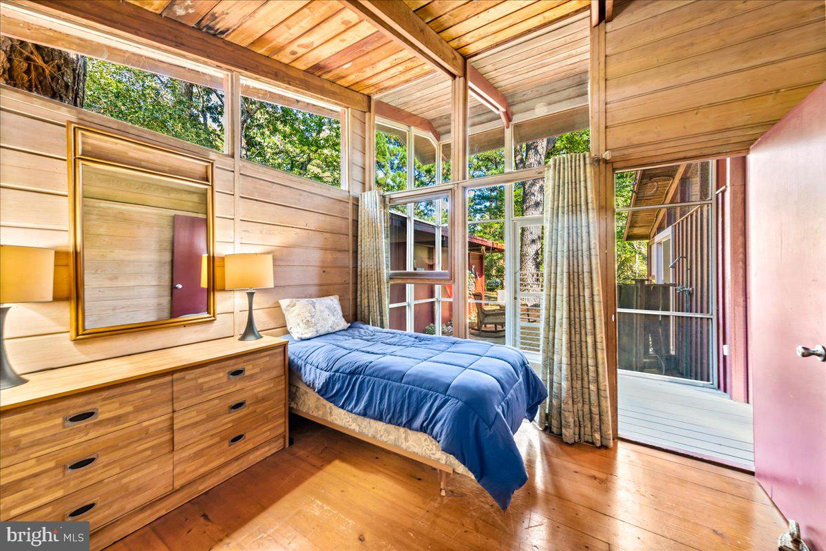 NORTH SHORES - Residential