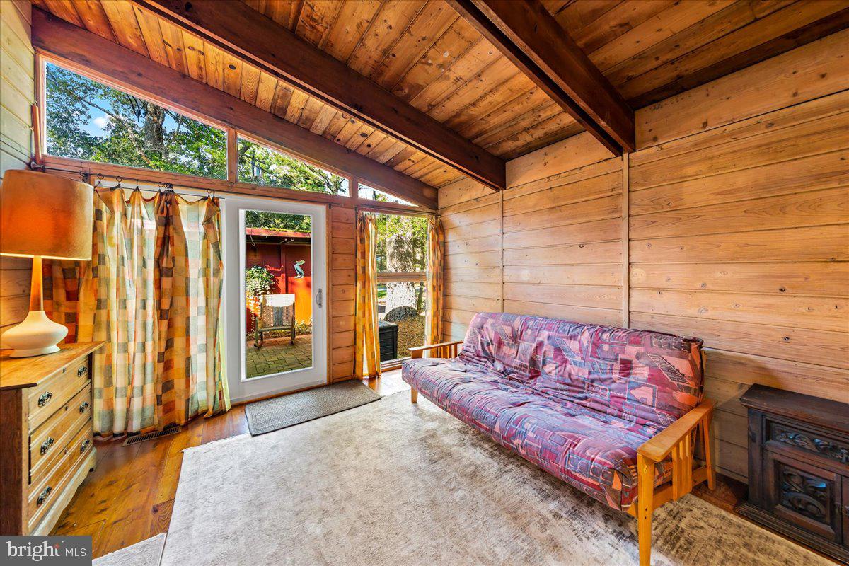 NORTH SHORES - Residential