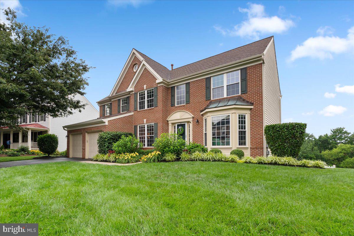 19955 ALEXANDRAS GROVE DRIVE