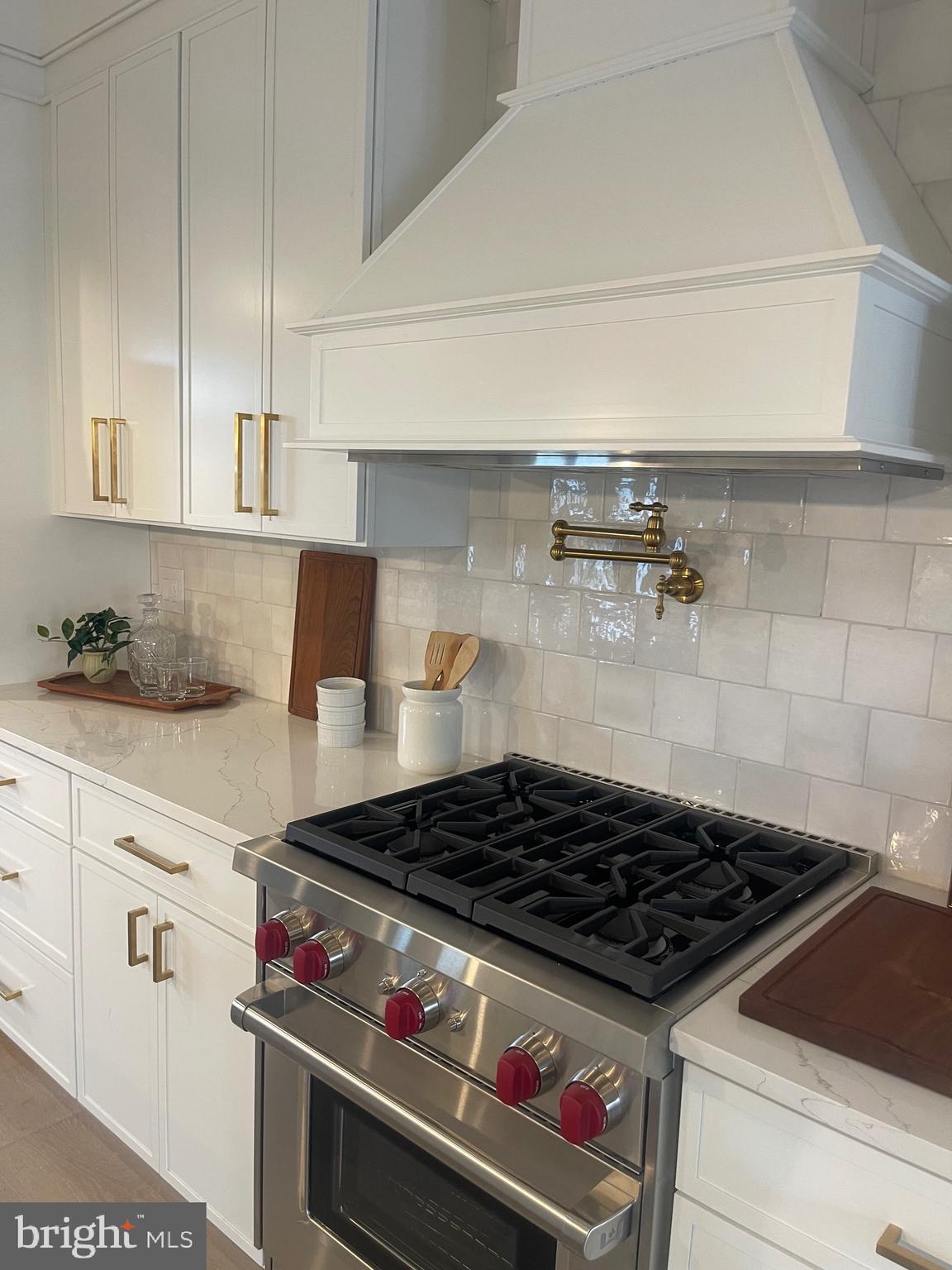 ROXBOROUGH - Residential Lease