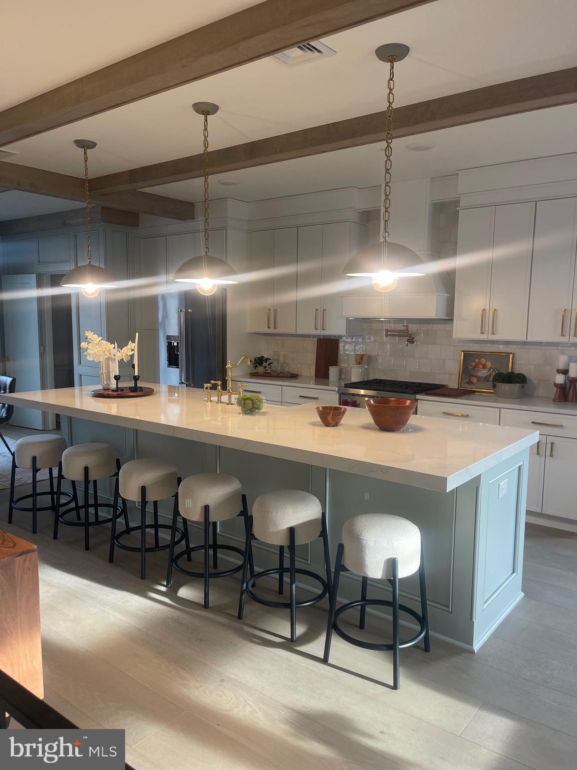 ROXBOROUGH - Residential Lease