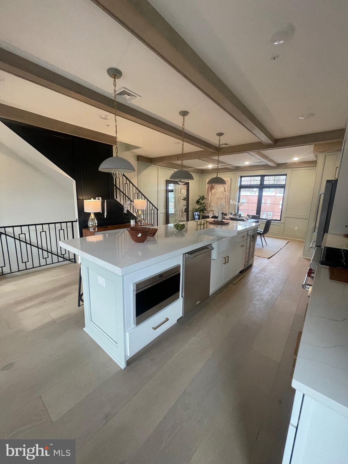 ROXBOROUGH - Residential Lease