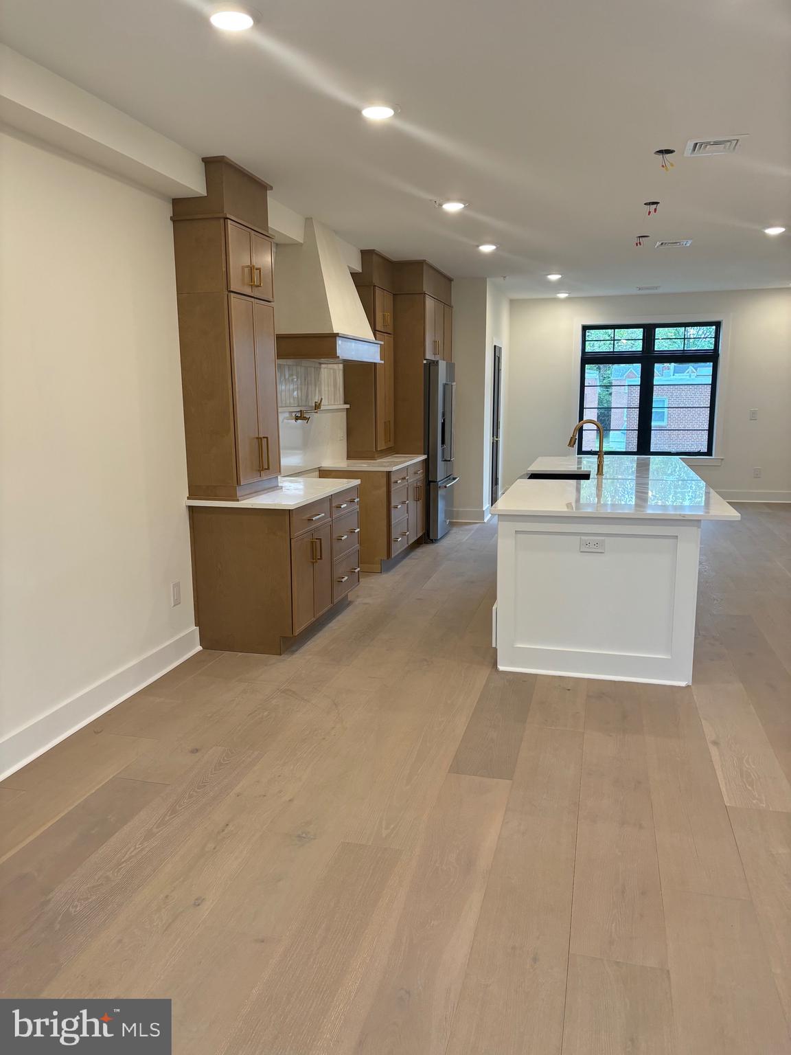 ROXBOROUGH - Residential Lease