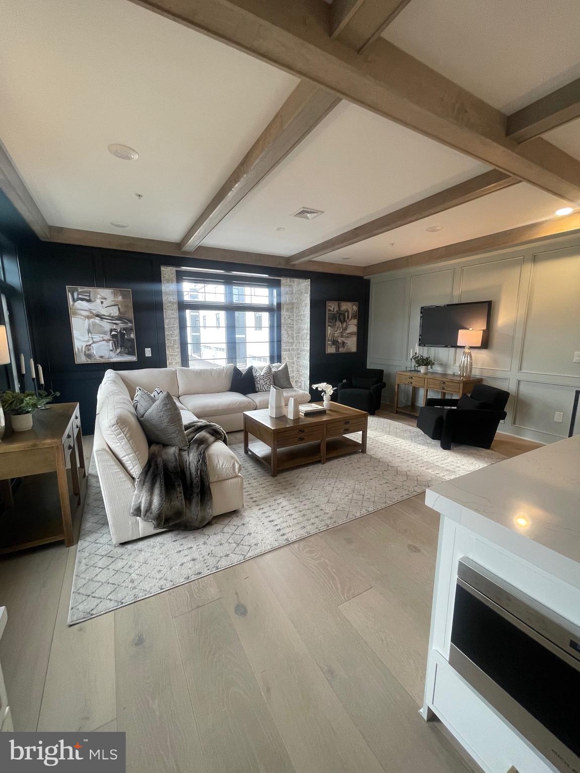 ROXBOROUGH - Residential Lease