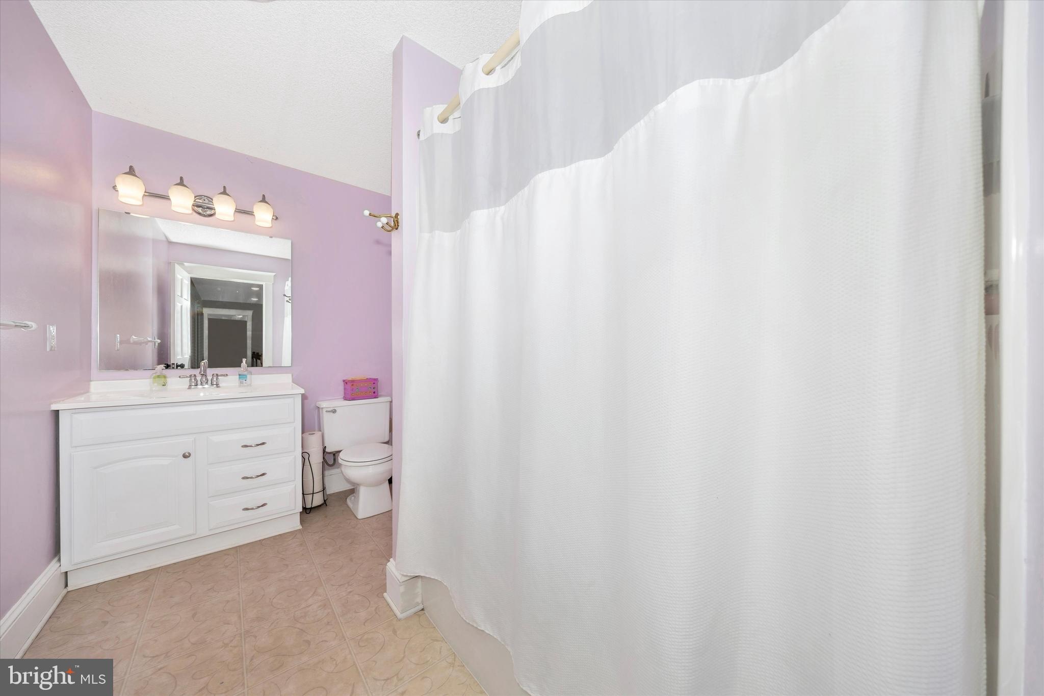 SWAN POND - Residential