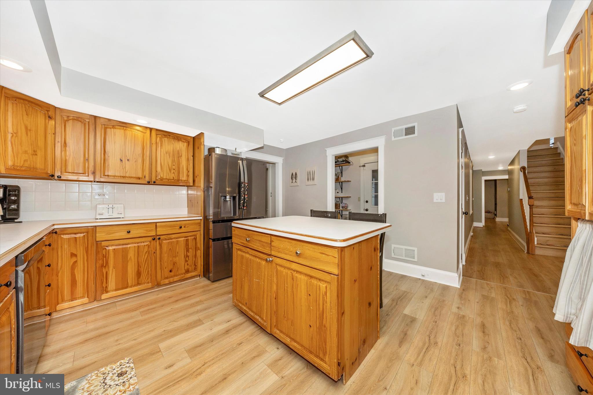 SWAN POND - Residential