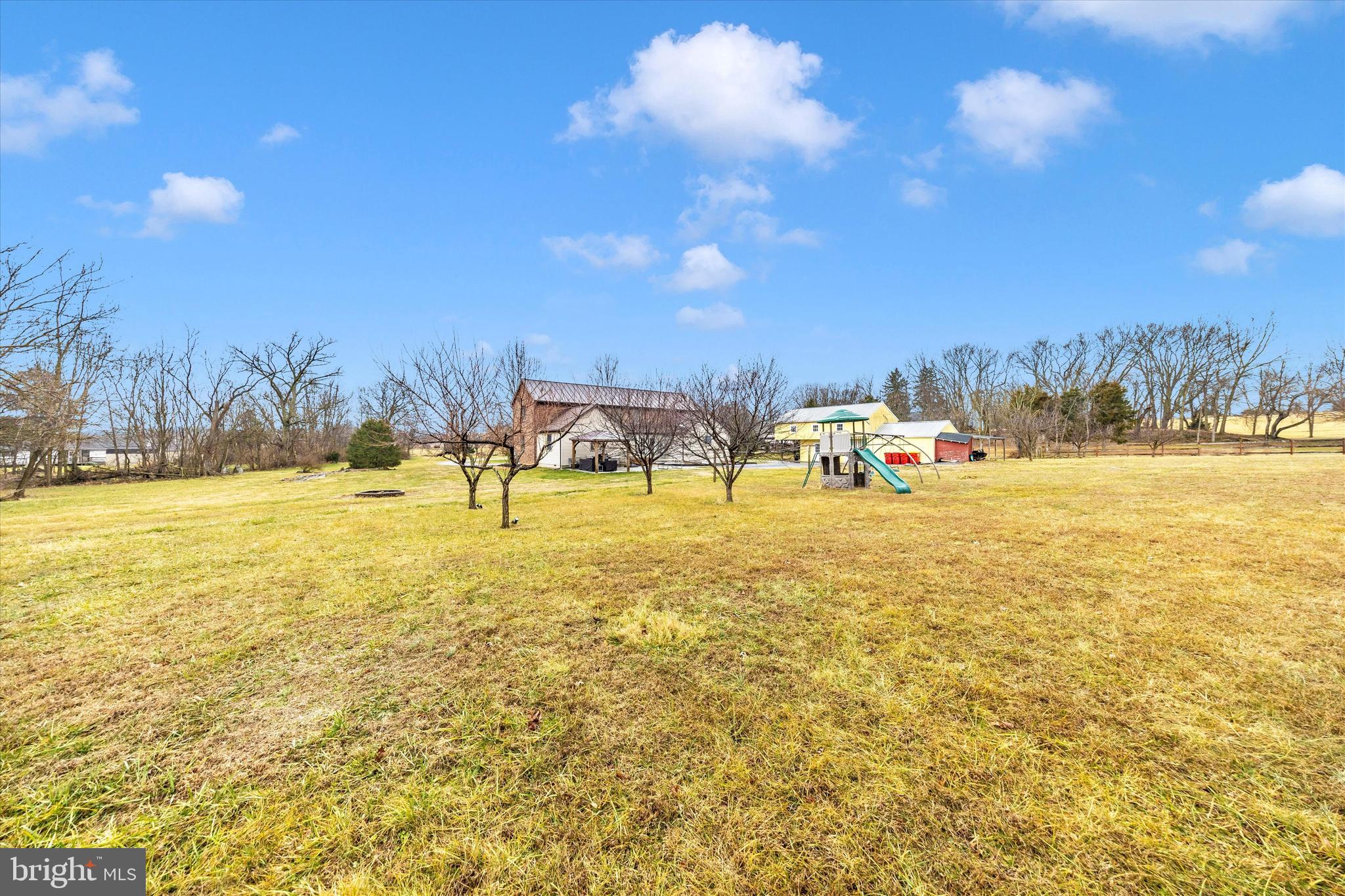 SWAN POND - Residential