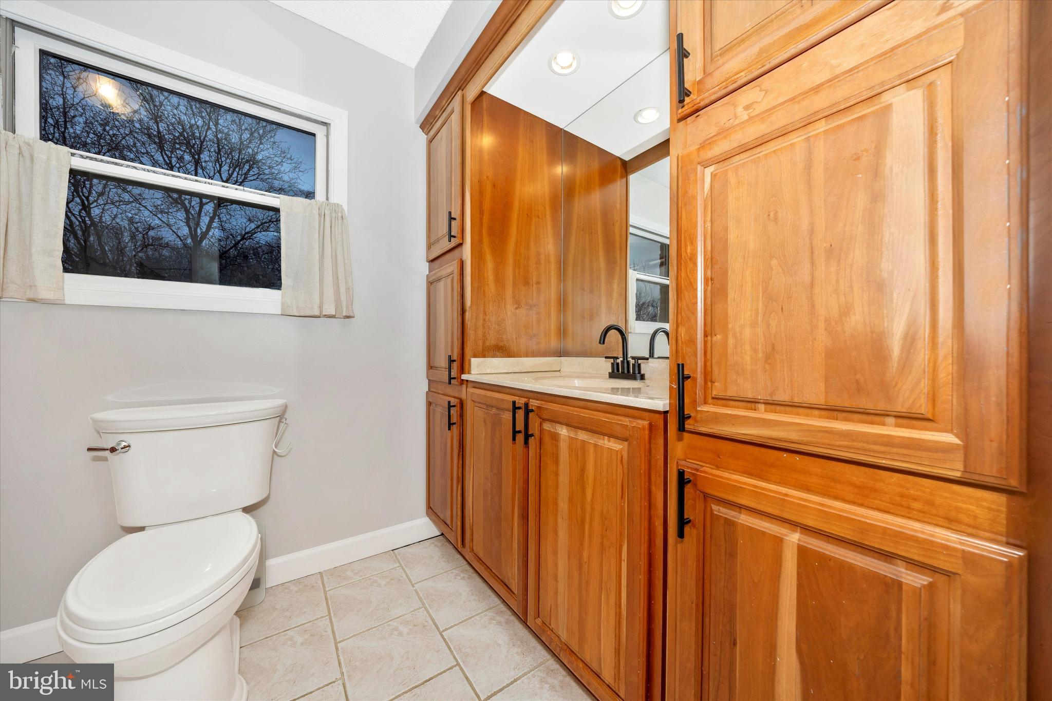 SWAN POND - Residential