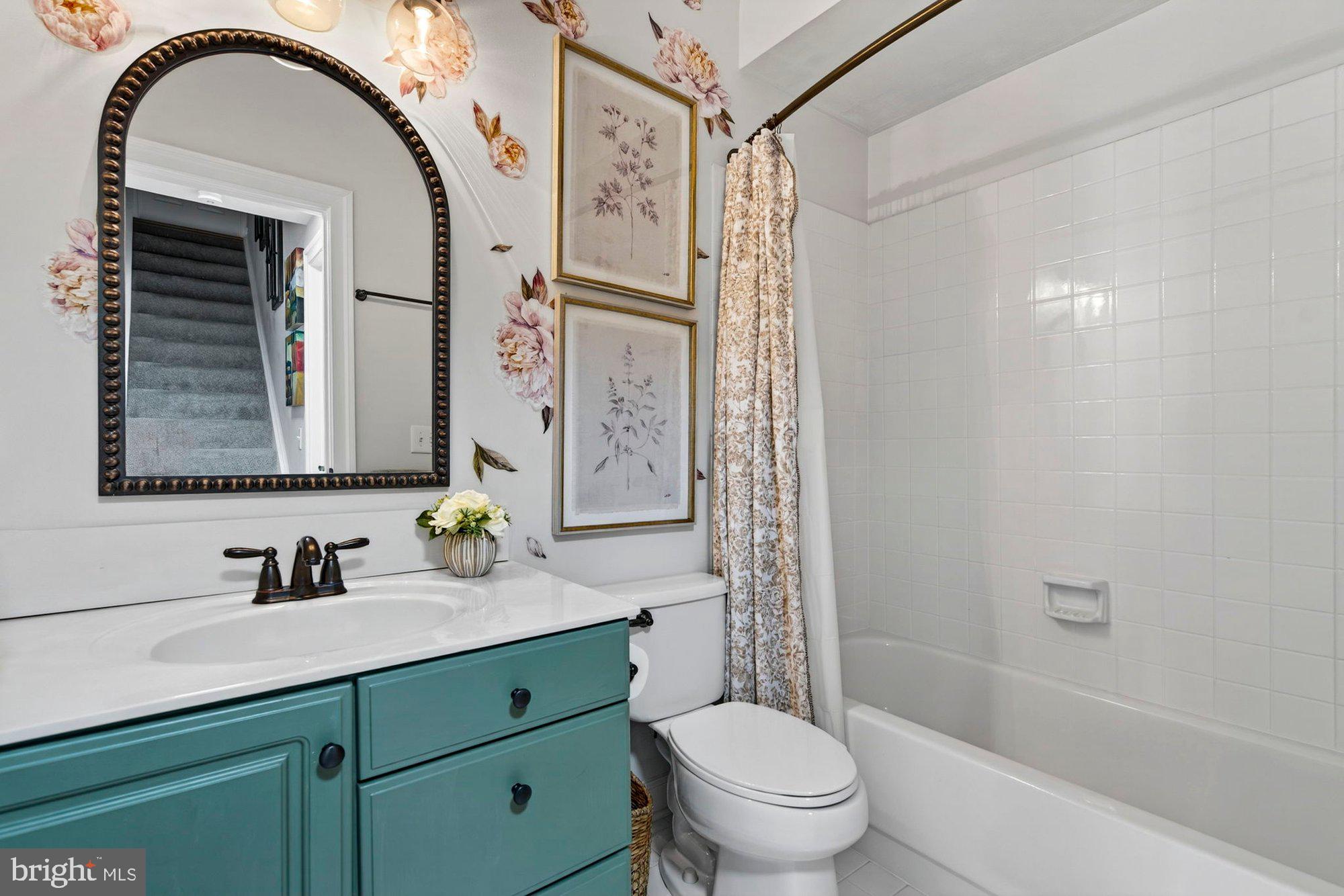 FAIRWINDS - Residential