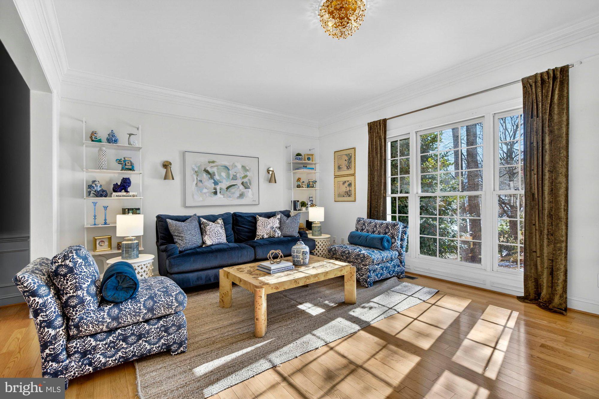 FAIRWINDS - Residential