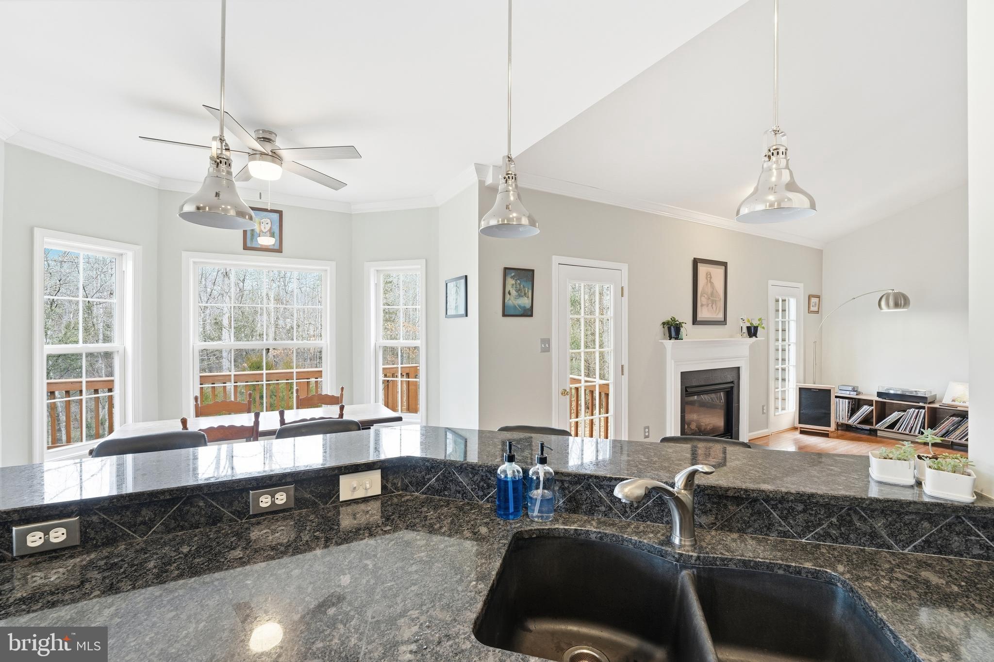 FOX RIDGE - Residential