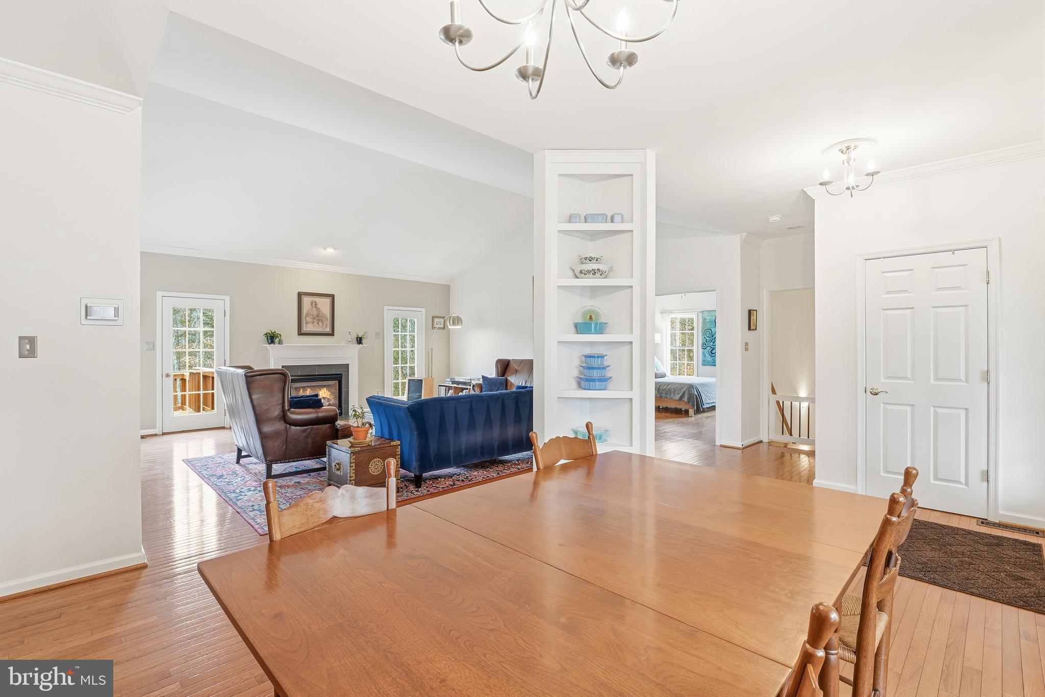 FOX RIDGE - Residential