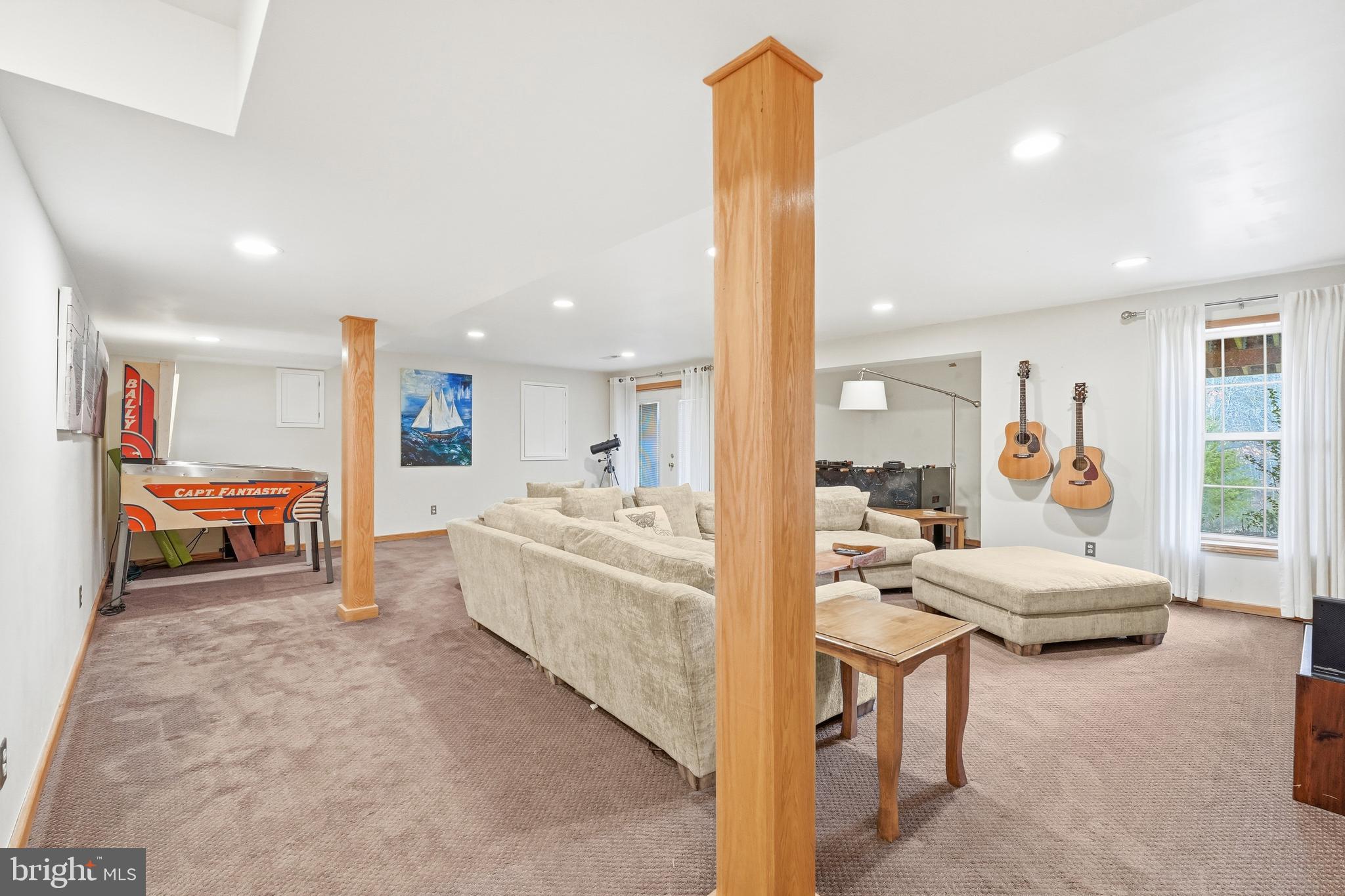 FOX RIDGE - Residential