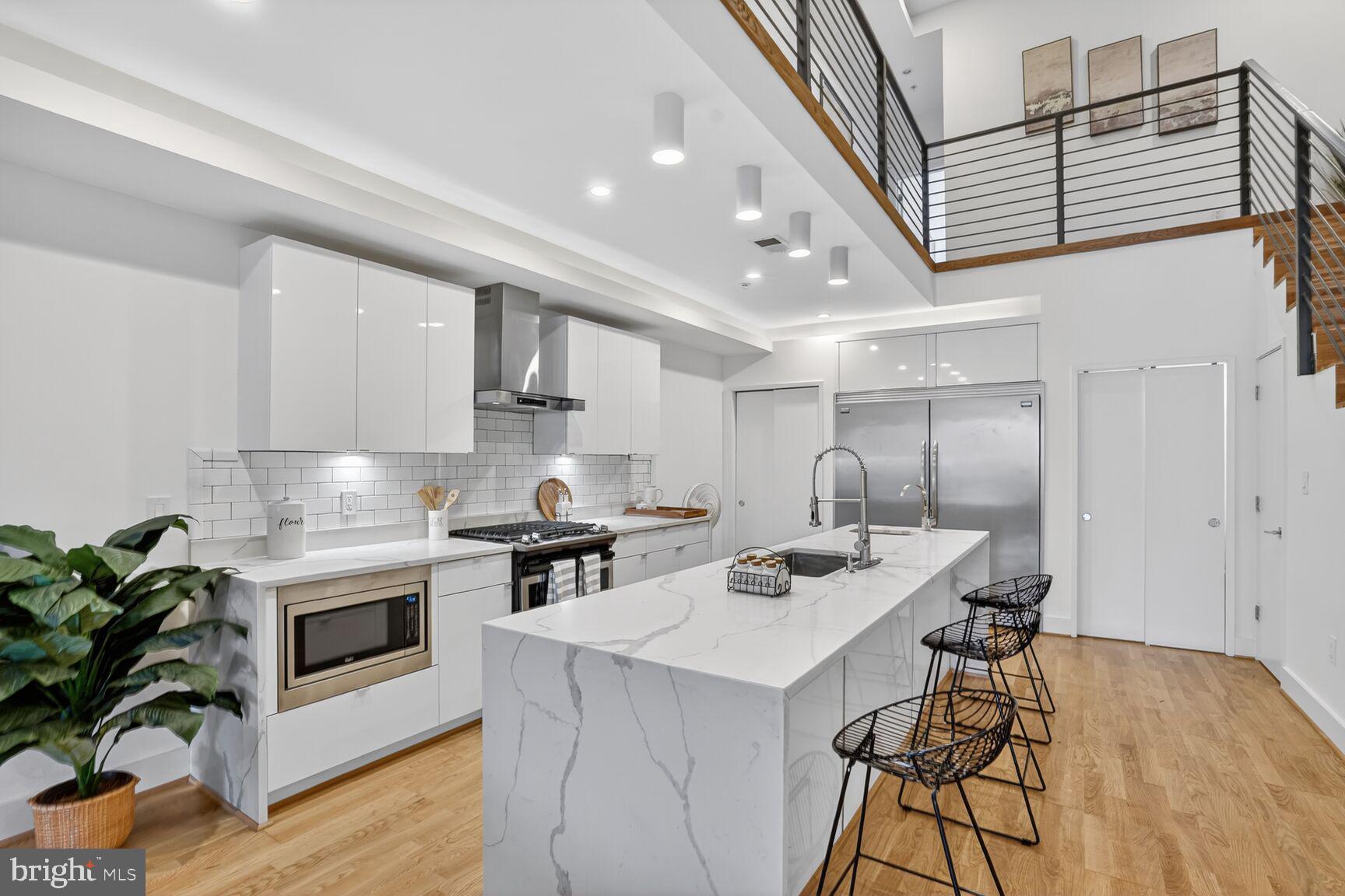 1125 MORSE STREET NE 1