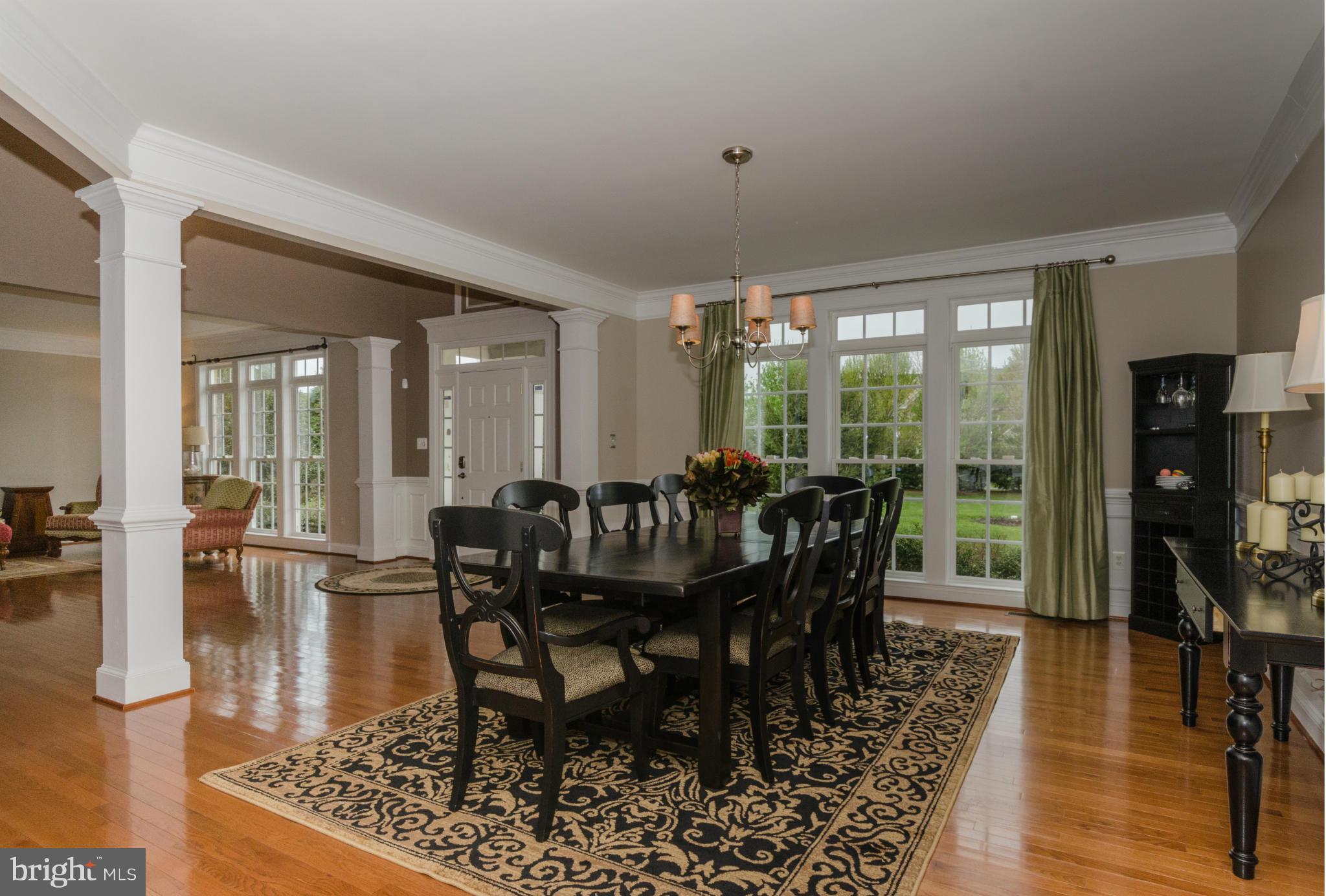 LONG FARM - Residential