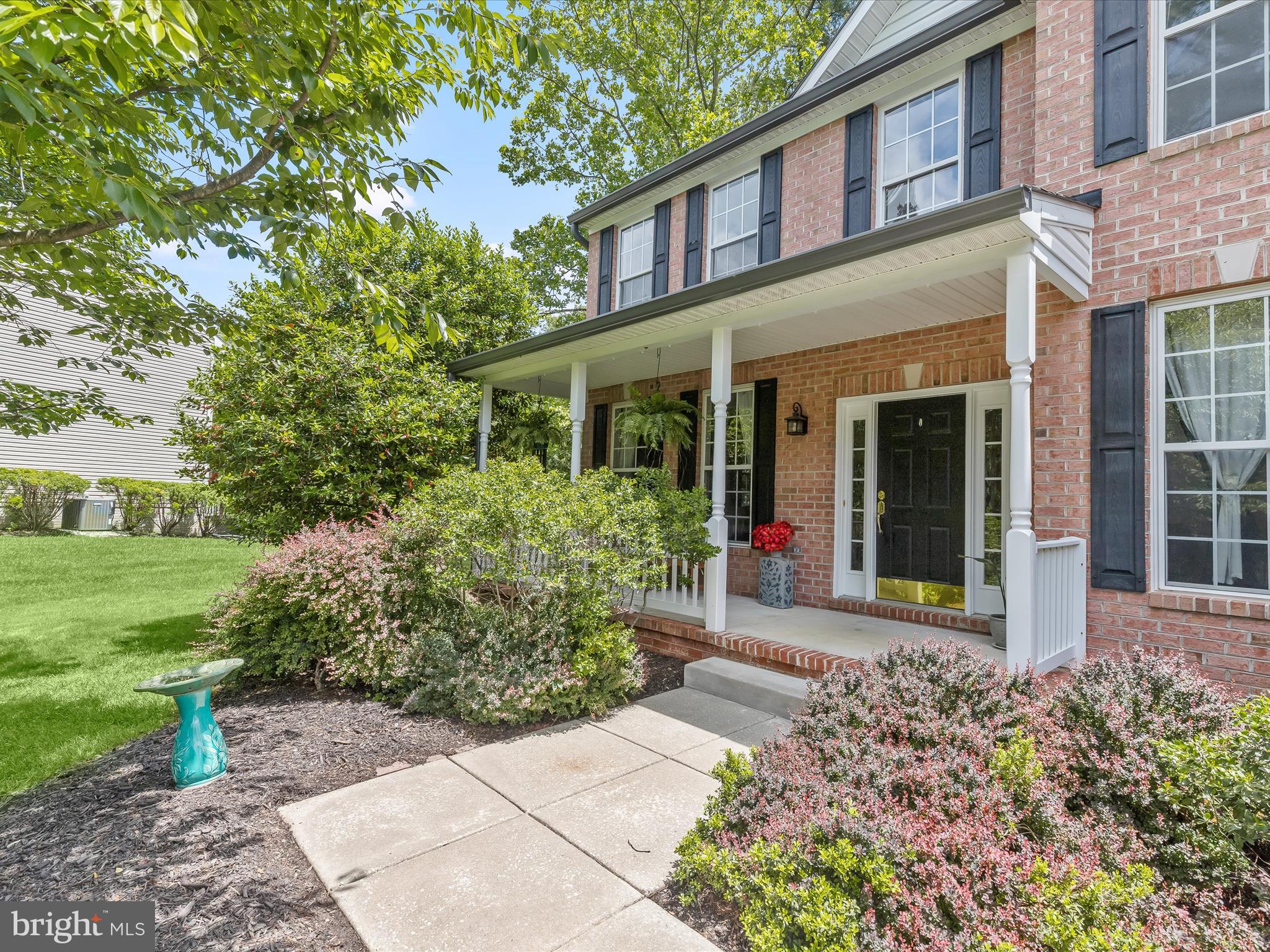 2806 SAINT JOHNS LANE