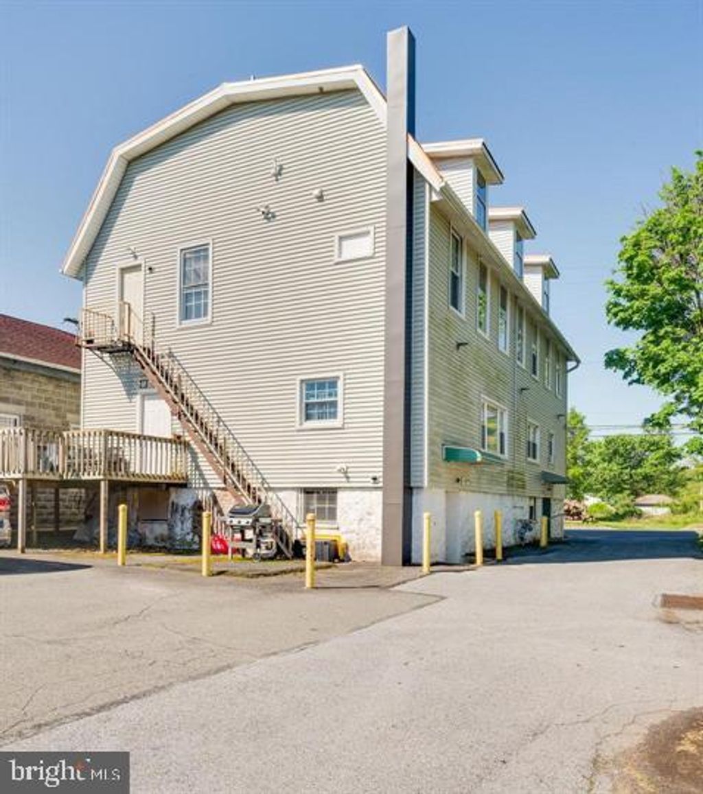 Photo of 26 Willow Street #1, REINHOLDS, PA 17569 (MLS # PALA2083752)