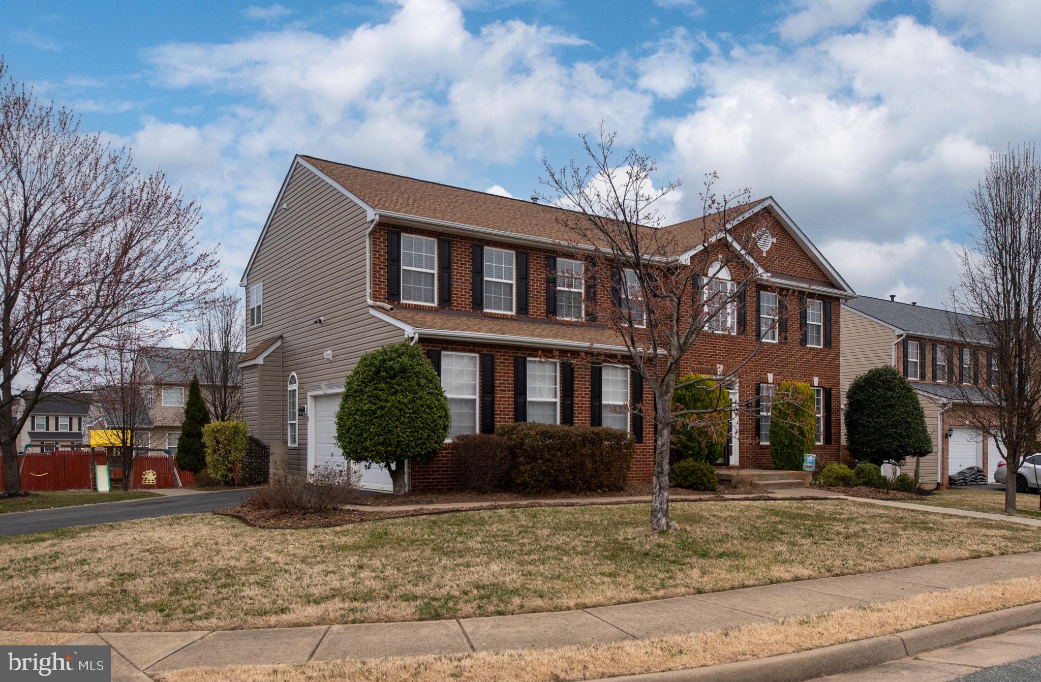 SOMERSET LANDING - Residential