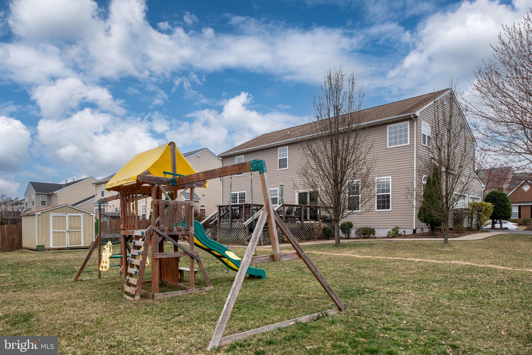 SOMERSET LANDING - Residential