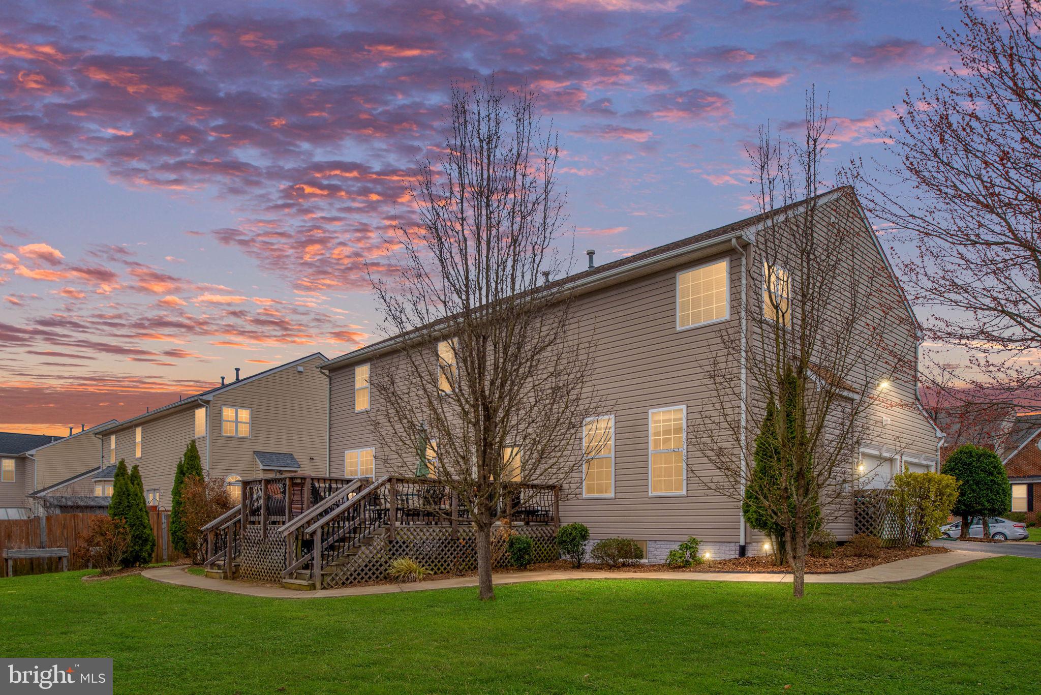 SOMERSET LANDING - Residential