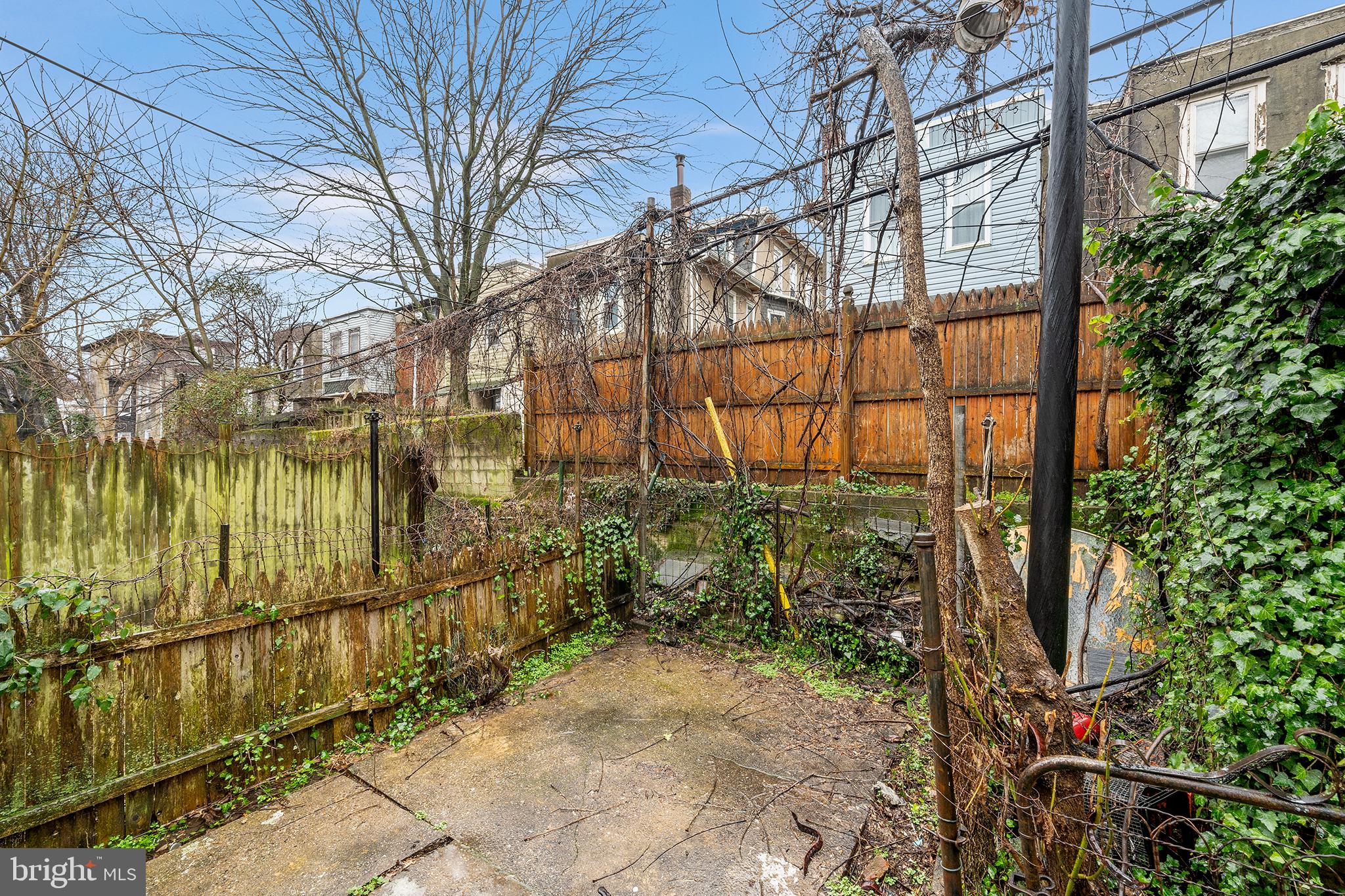 GERMANTOWN - Residential