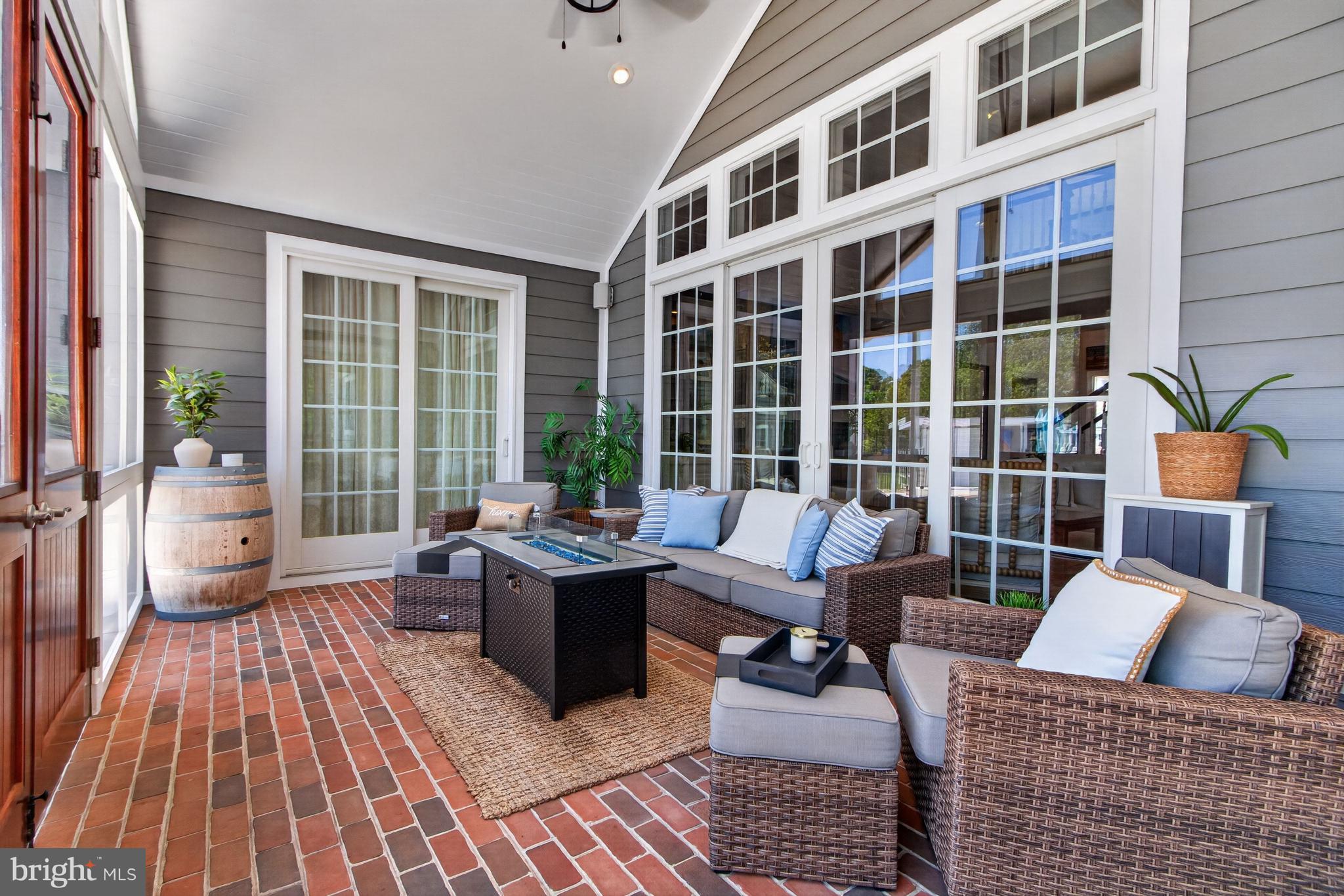 ESTATES AT BRIDLE RIDGE - Residential