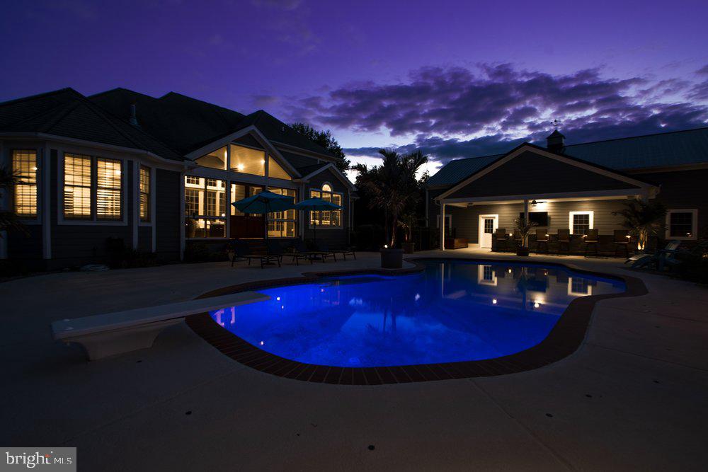 ESTATES AT BRIDLE RIDGE - Residential