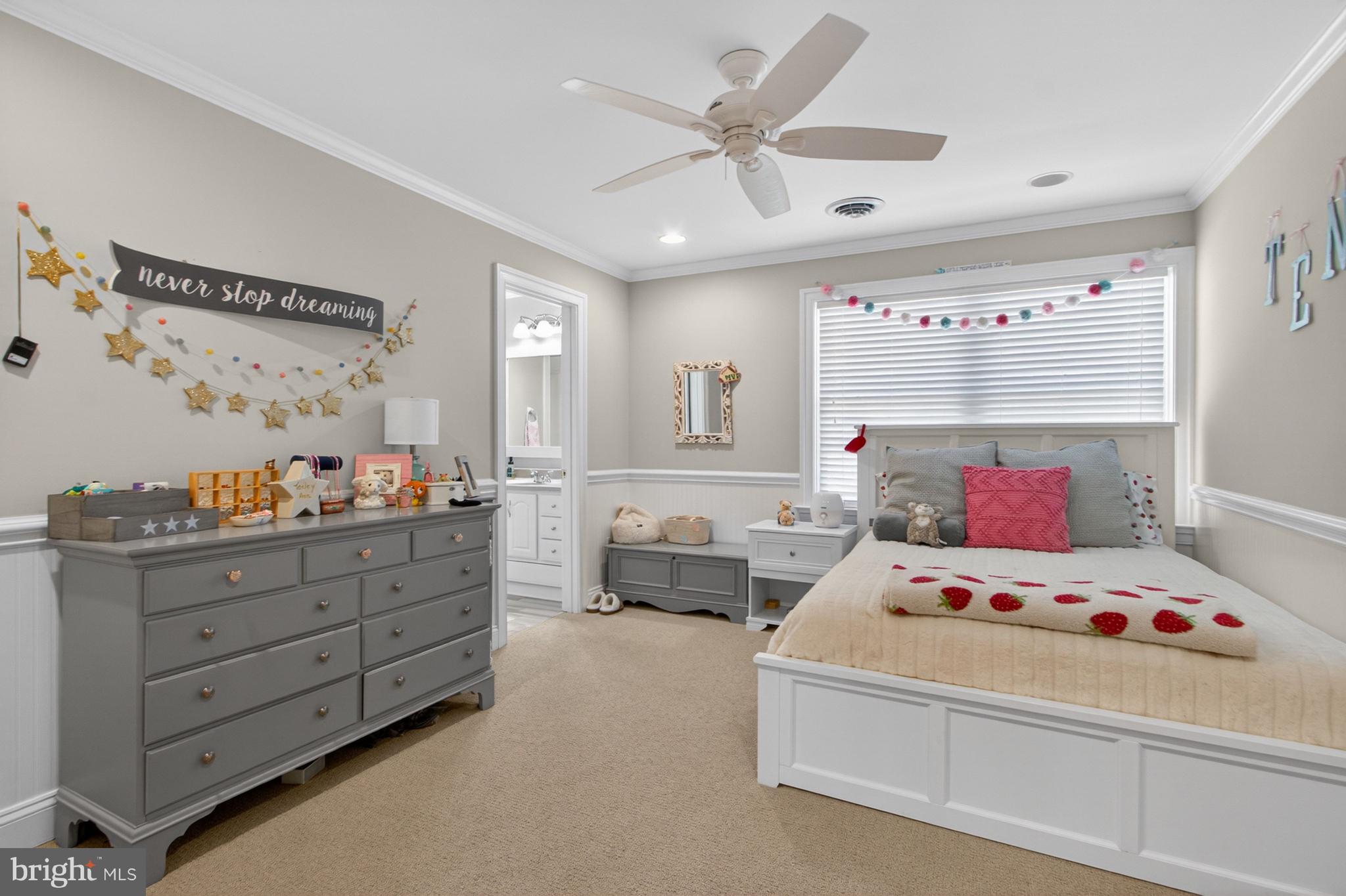 ESTATES AT BRIDLE RIDGE - Residential