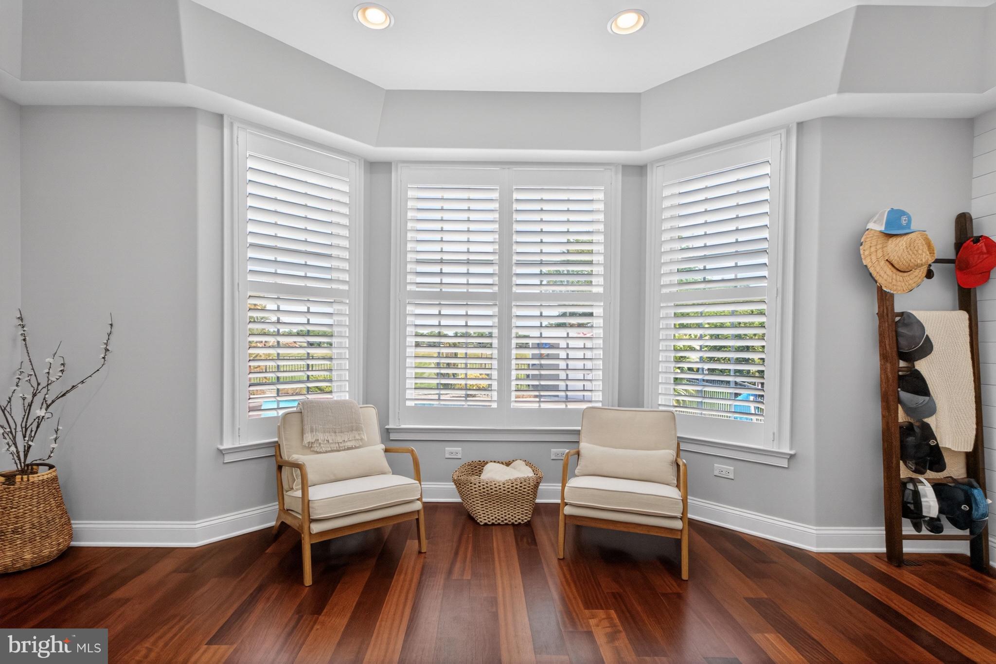 ESTATES AT BRIDLE RIDGE - Residential