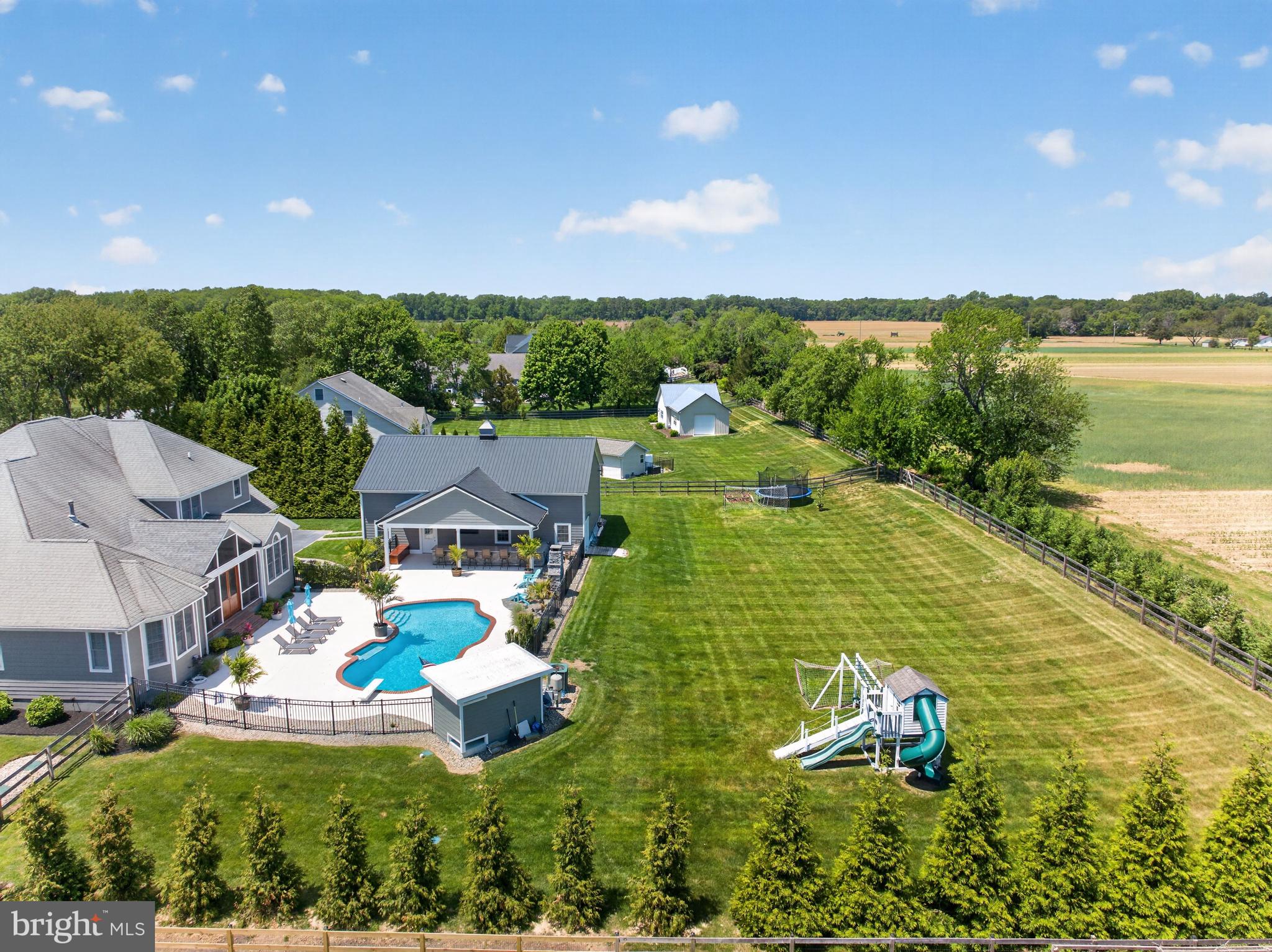 ESTATES AT BRIDLE RIDGE - Residential