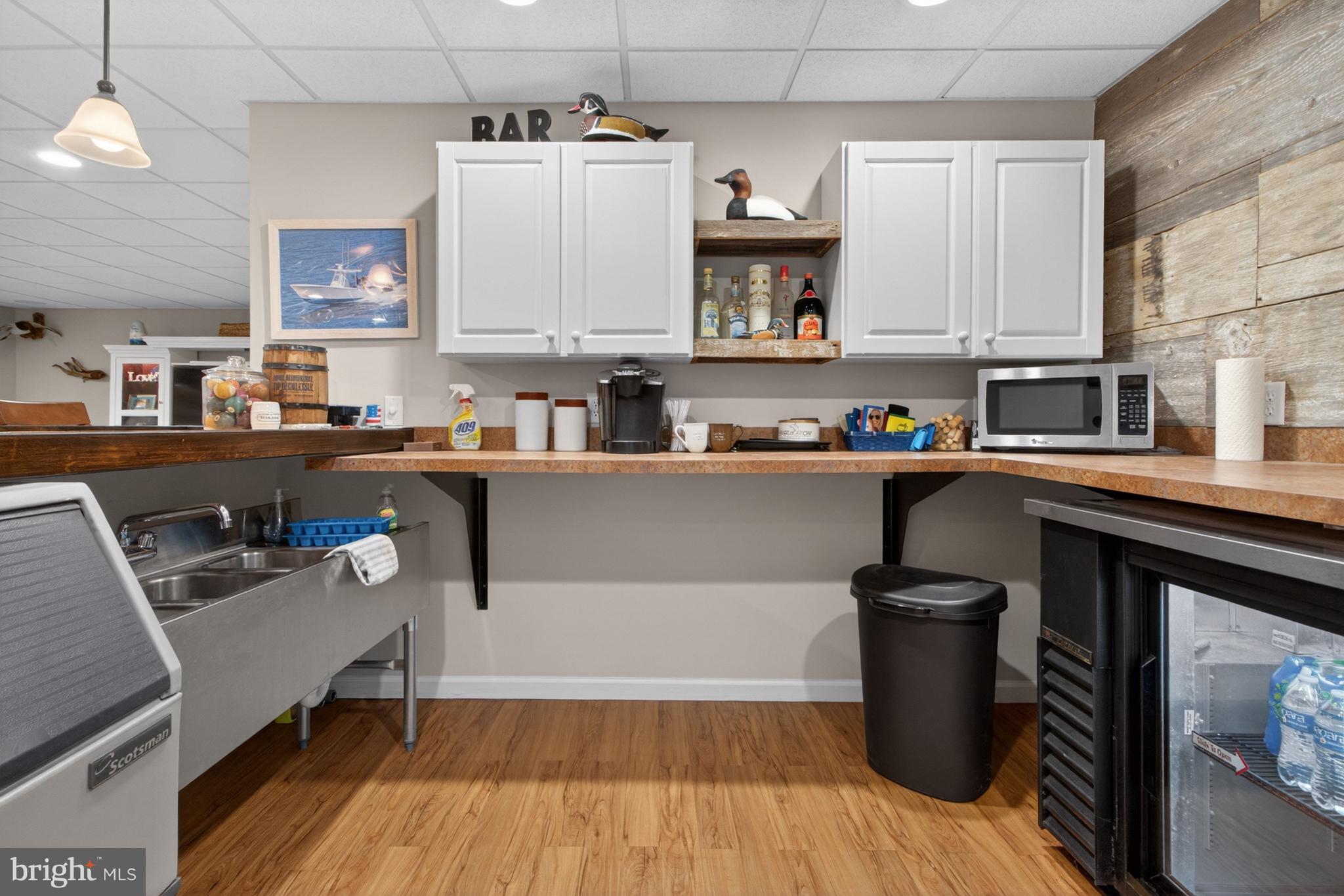 ESTATES AT BRIDLE RIDGE - Residential