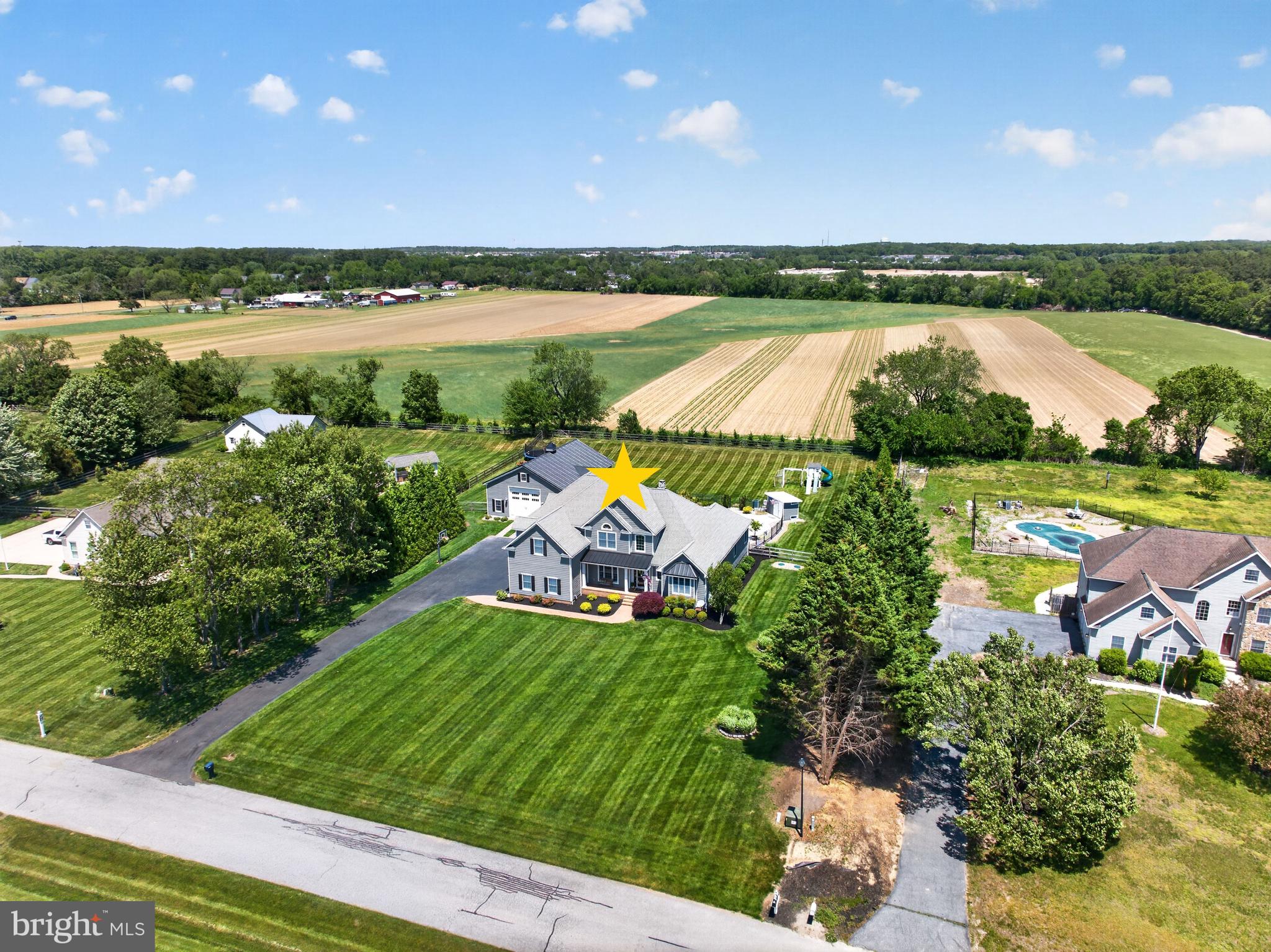 ESTATES AT BRIDLE RIDGE - Residential