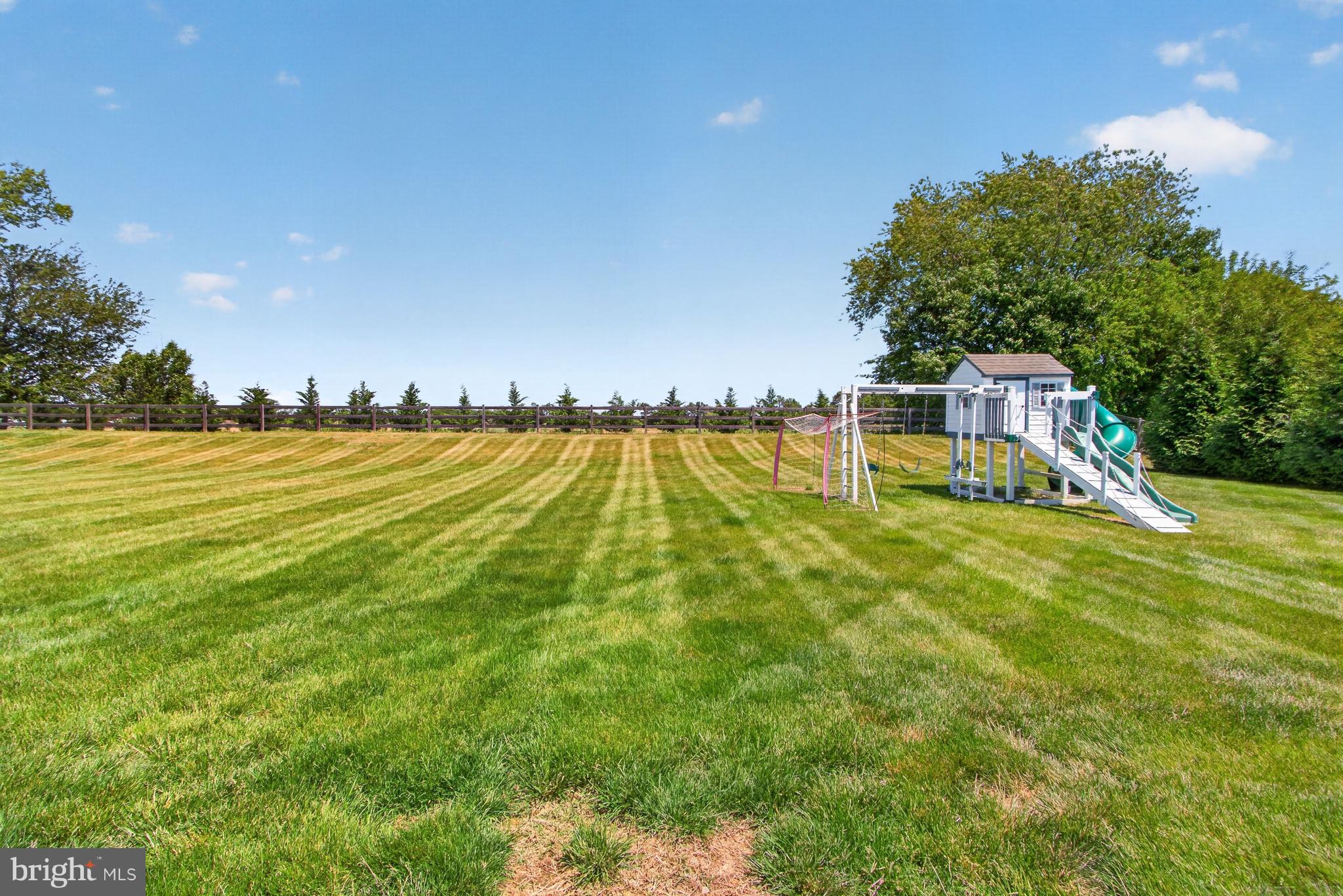 ESTATES AT BRIDLE RIDGE - Residential