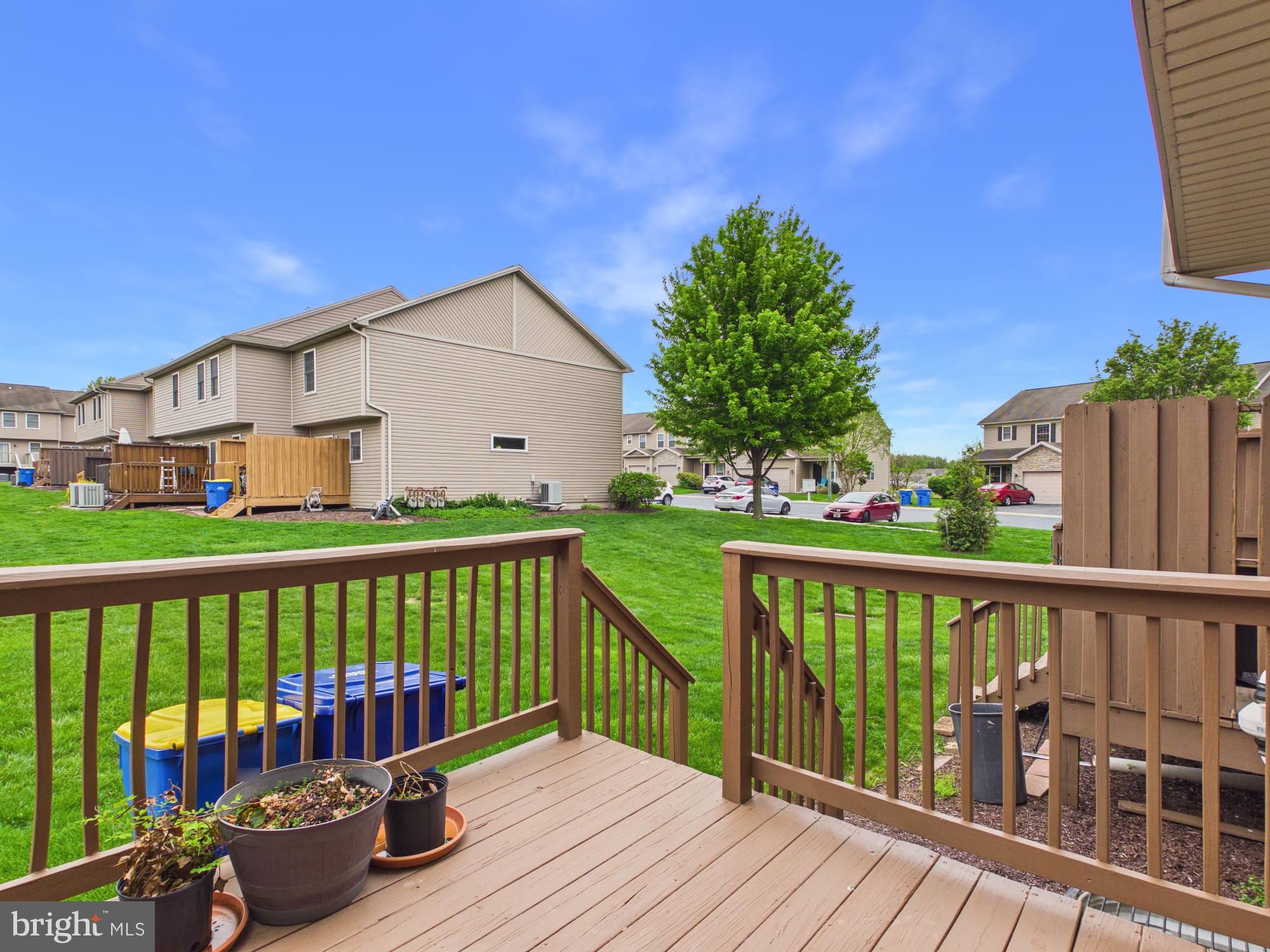 IVY RIDGE - Residential