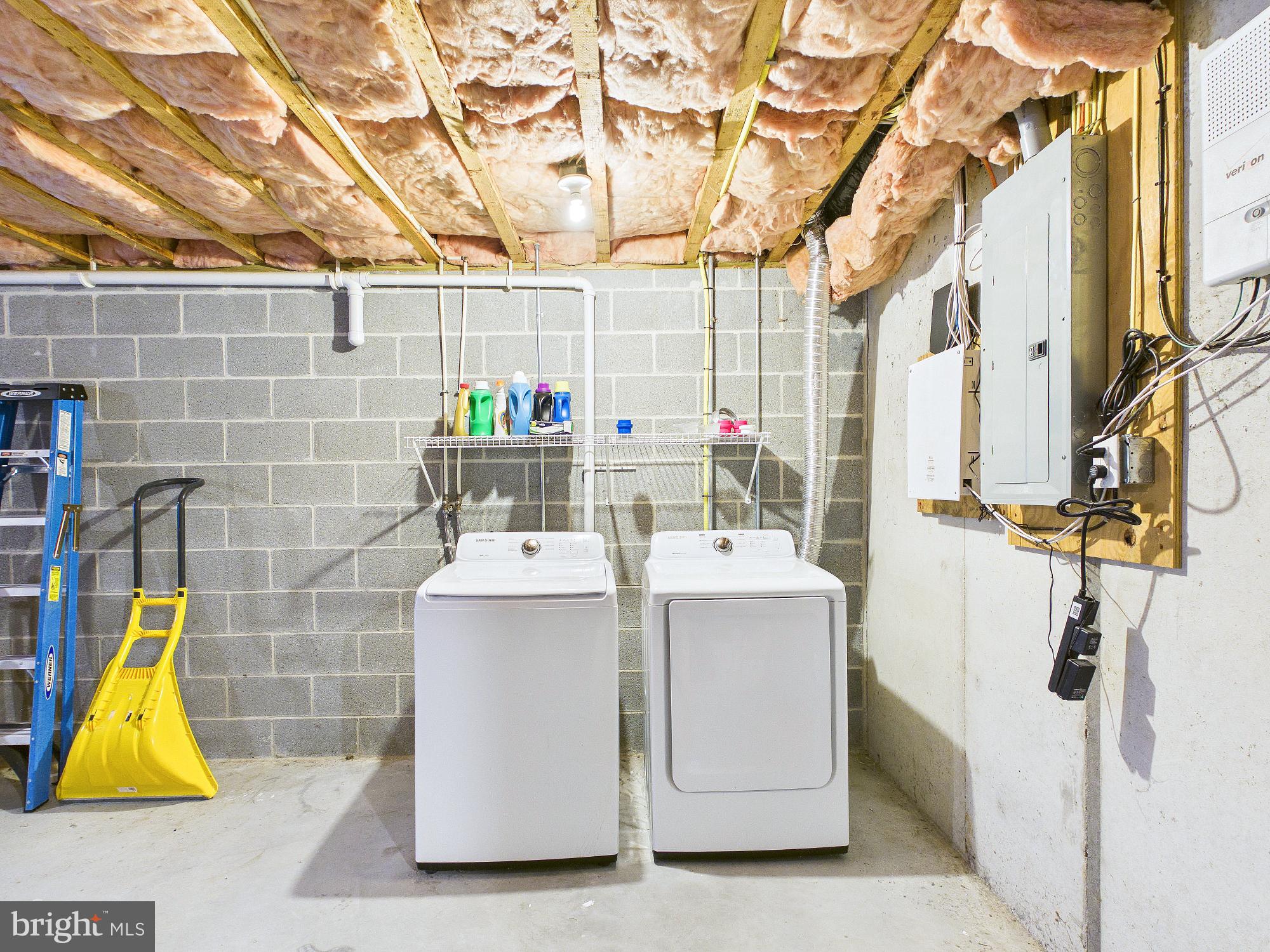 IVY RIDGE - Residential