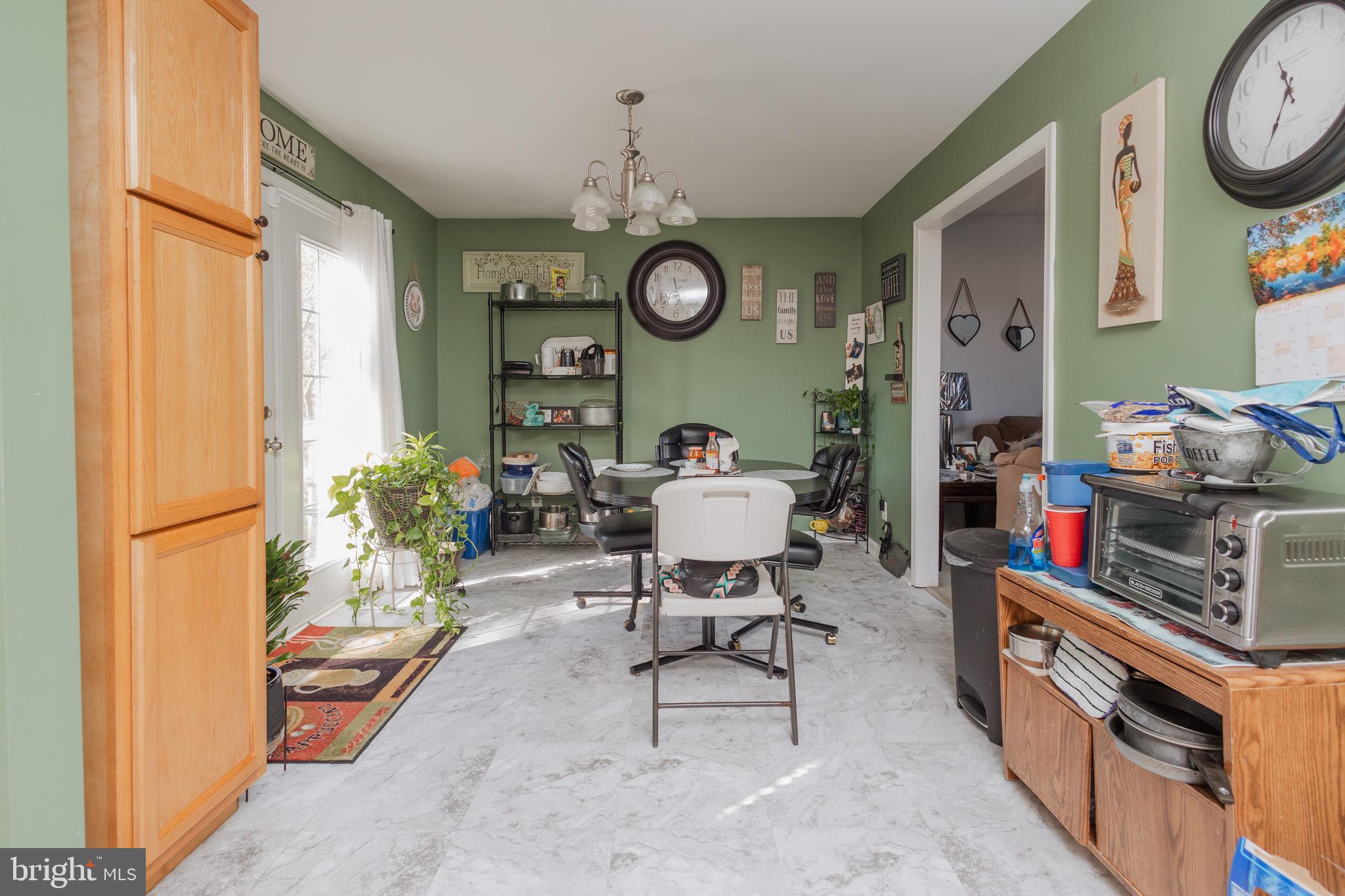 WESTMINISTER HEIGHTS - Residential