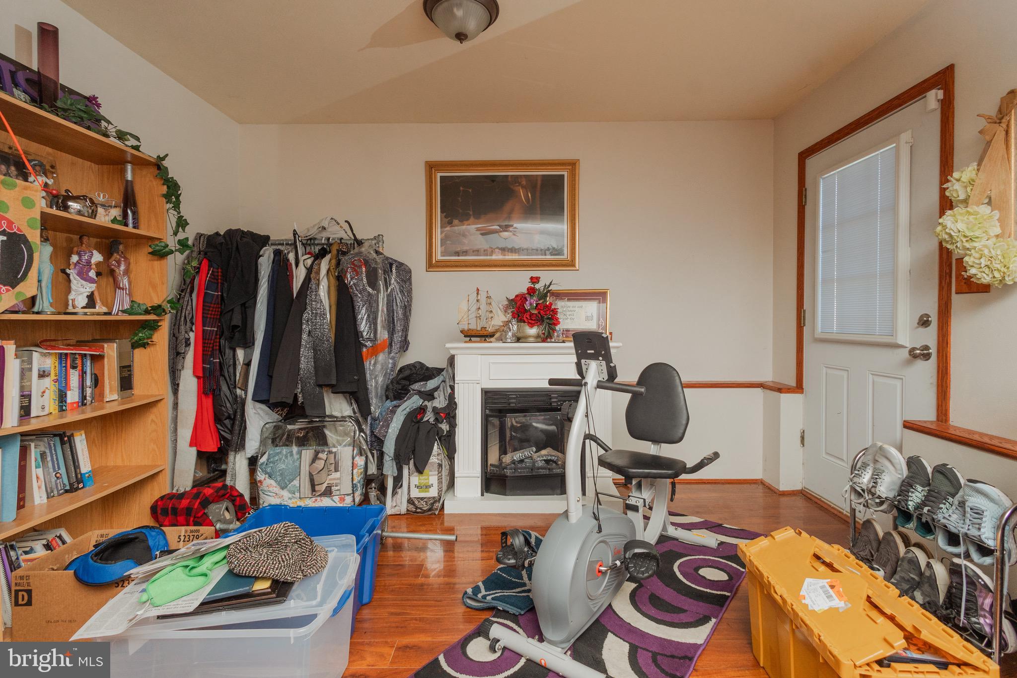 WESTMINISTER HEIGHTS - Residential