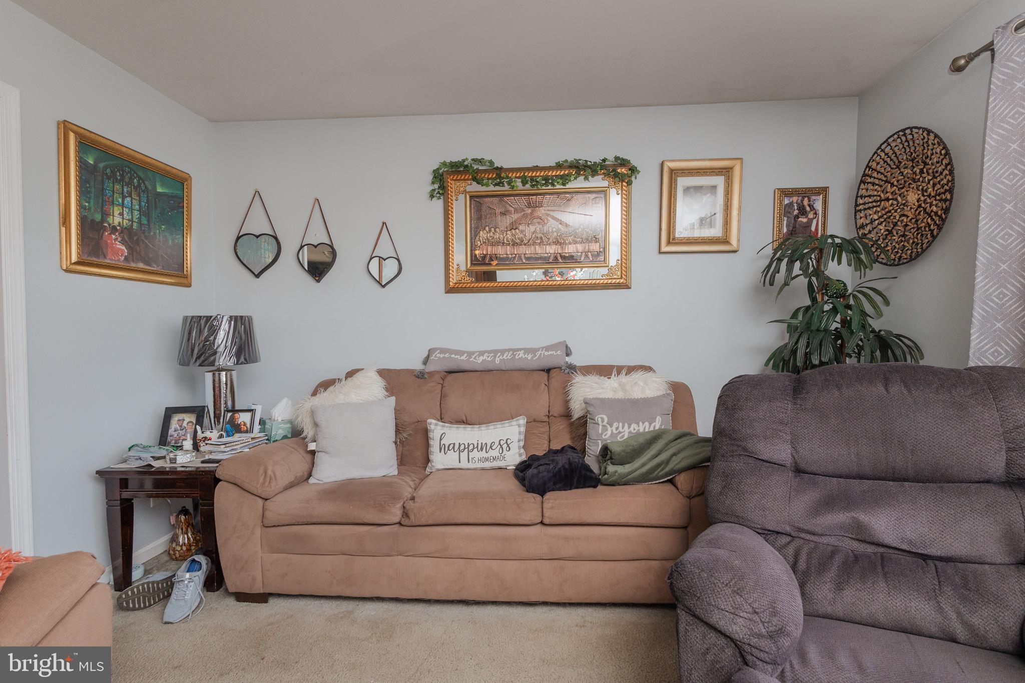 WESTMINISTER HEIGHTS - Residential