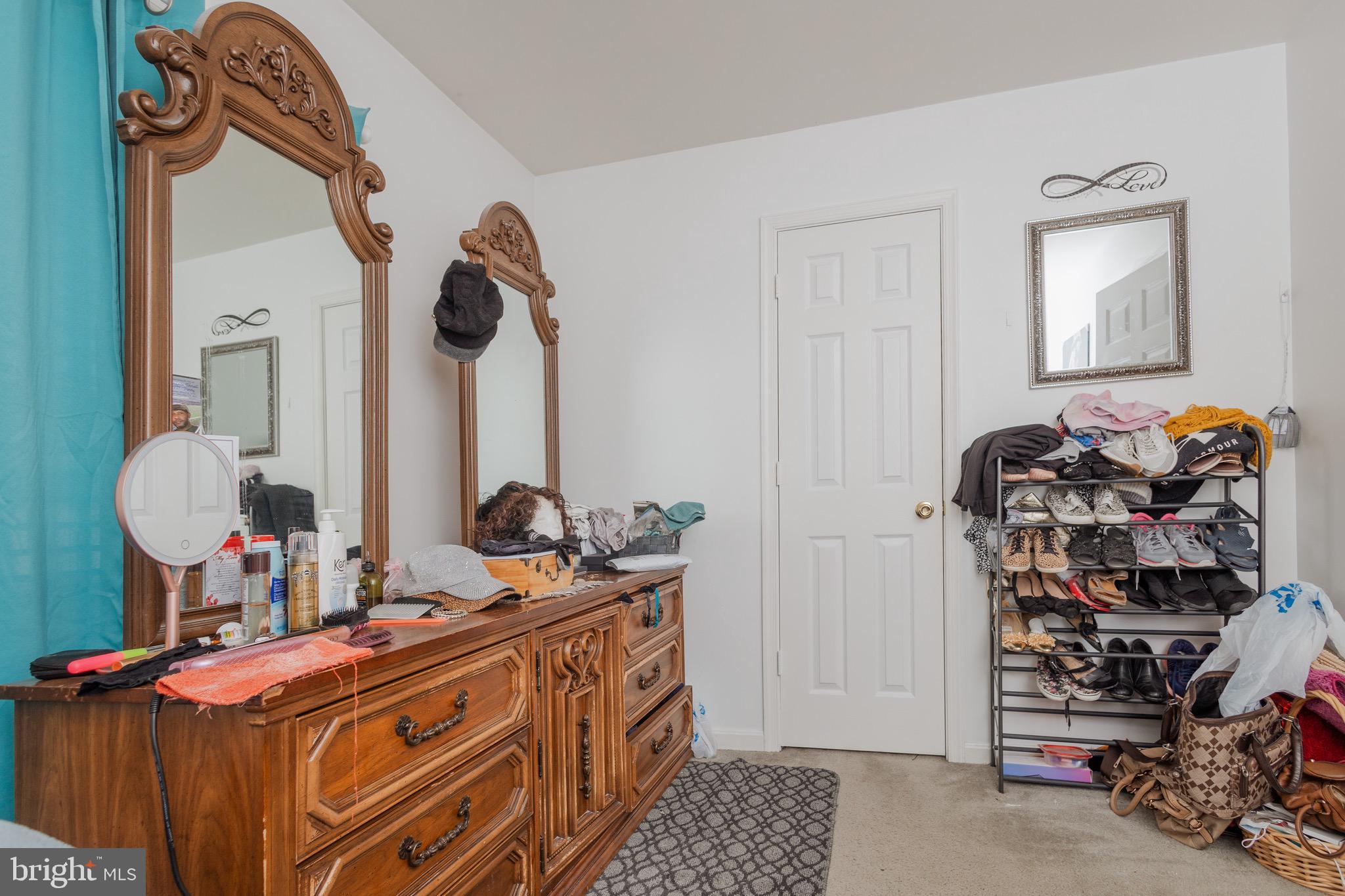 WESTMINISTER HEIGHTS - Residential