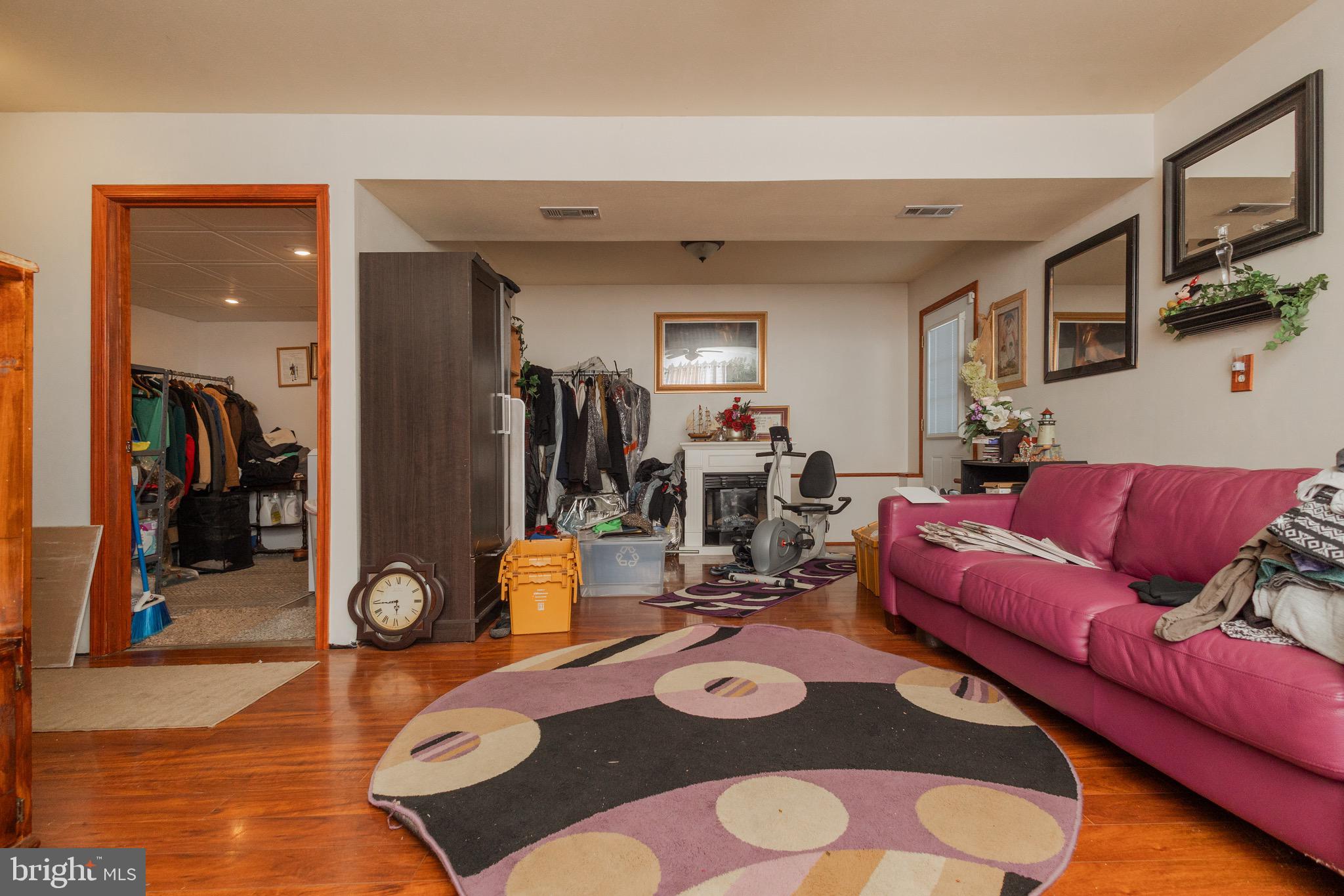 WESTMINISTER HEIGHTS - Residential