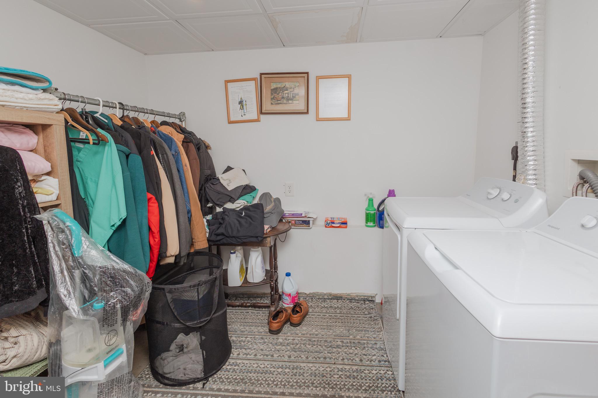 WESTMINISTER HEIGHTS - Residential