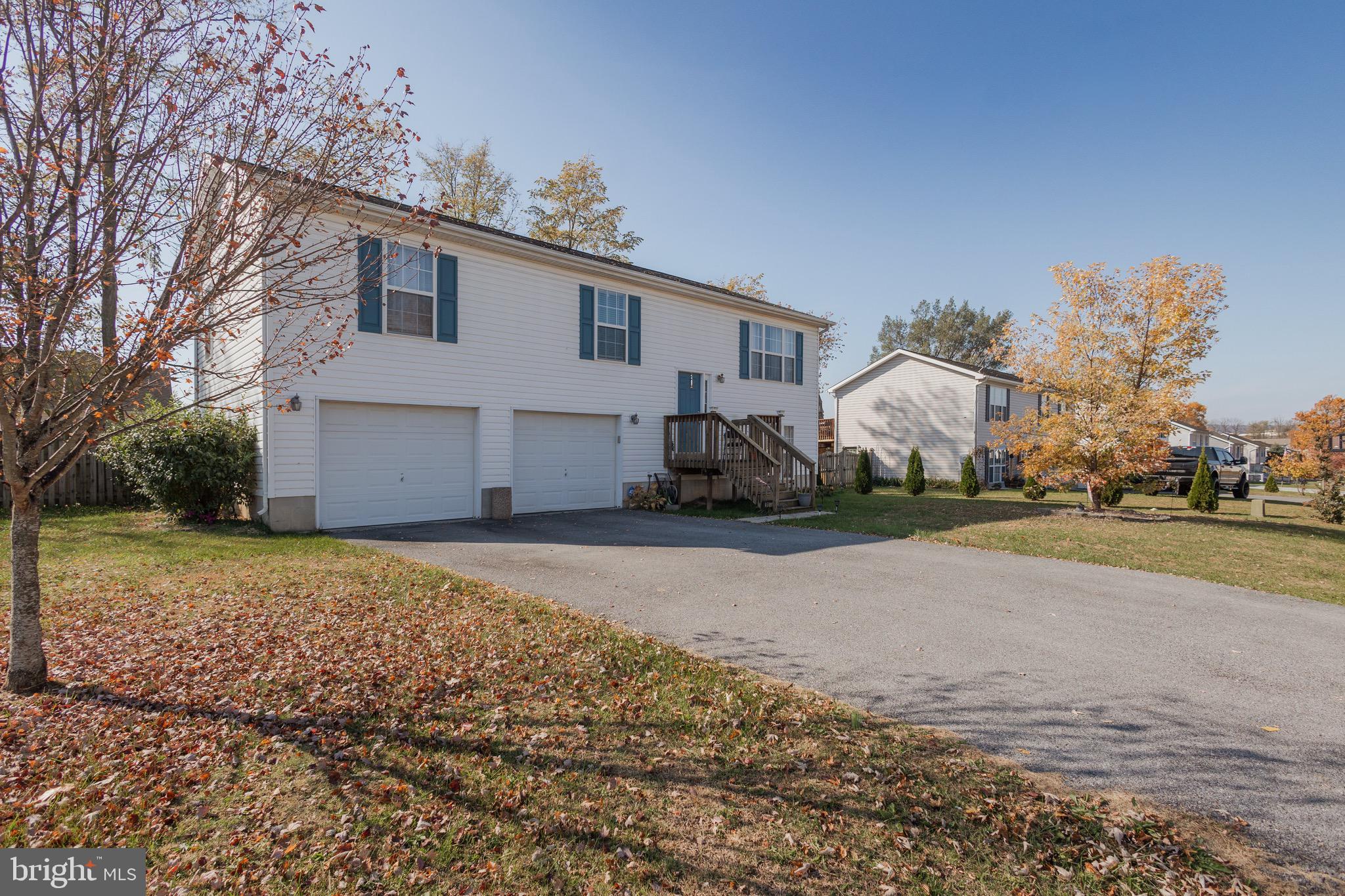 WESTMINISTER HEIGHTS - Residential