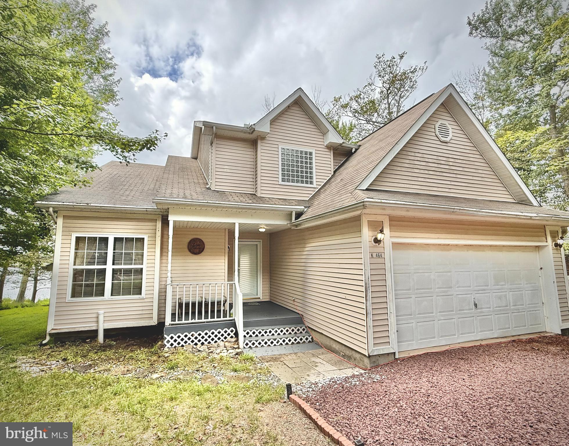 2505 WATERFRONT DRIVE