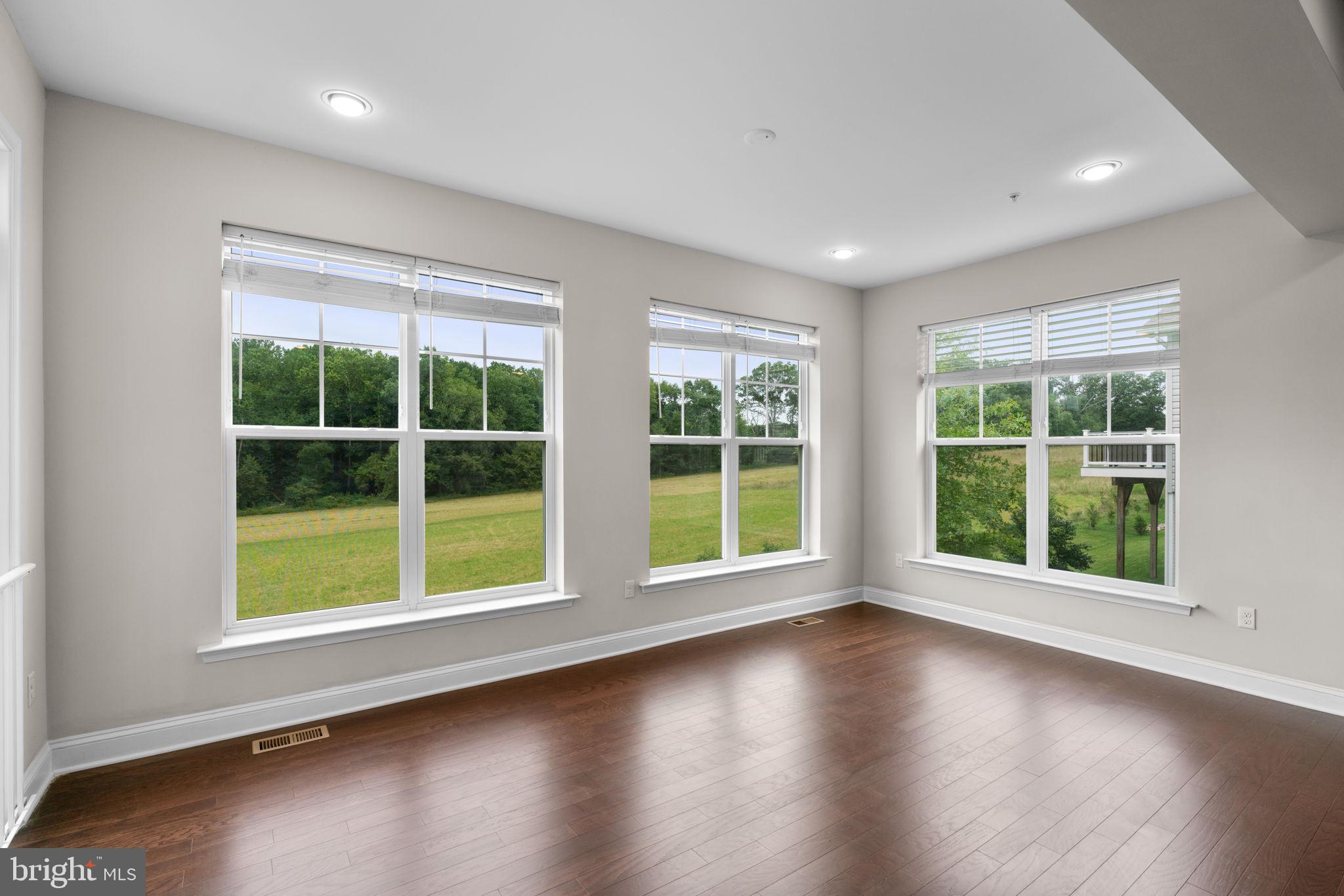 GUNPOWDER OVERLOOK - Residential